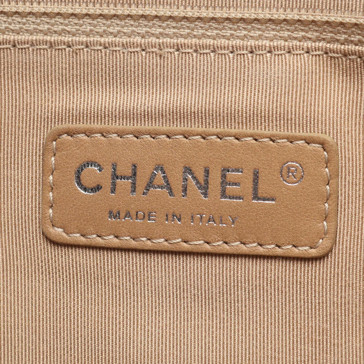 Chanel Quilted Aged Calfskin Reissue 2.55 Accordion Flap — Black