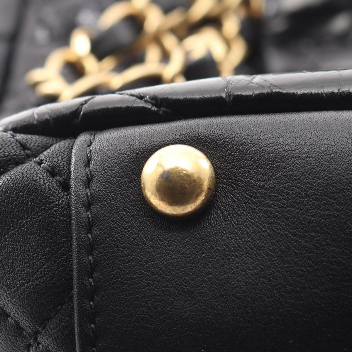 Chanel Quilted Aged Calfskin Reissue 2.55 Accordion Flap — Black