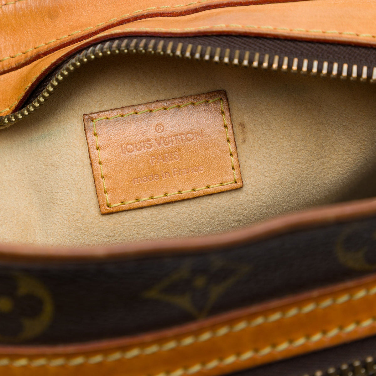 Louis Vuitton Monogram Hudson GM — Brown