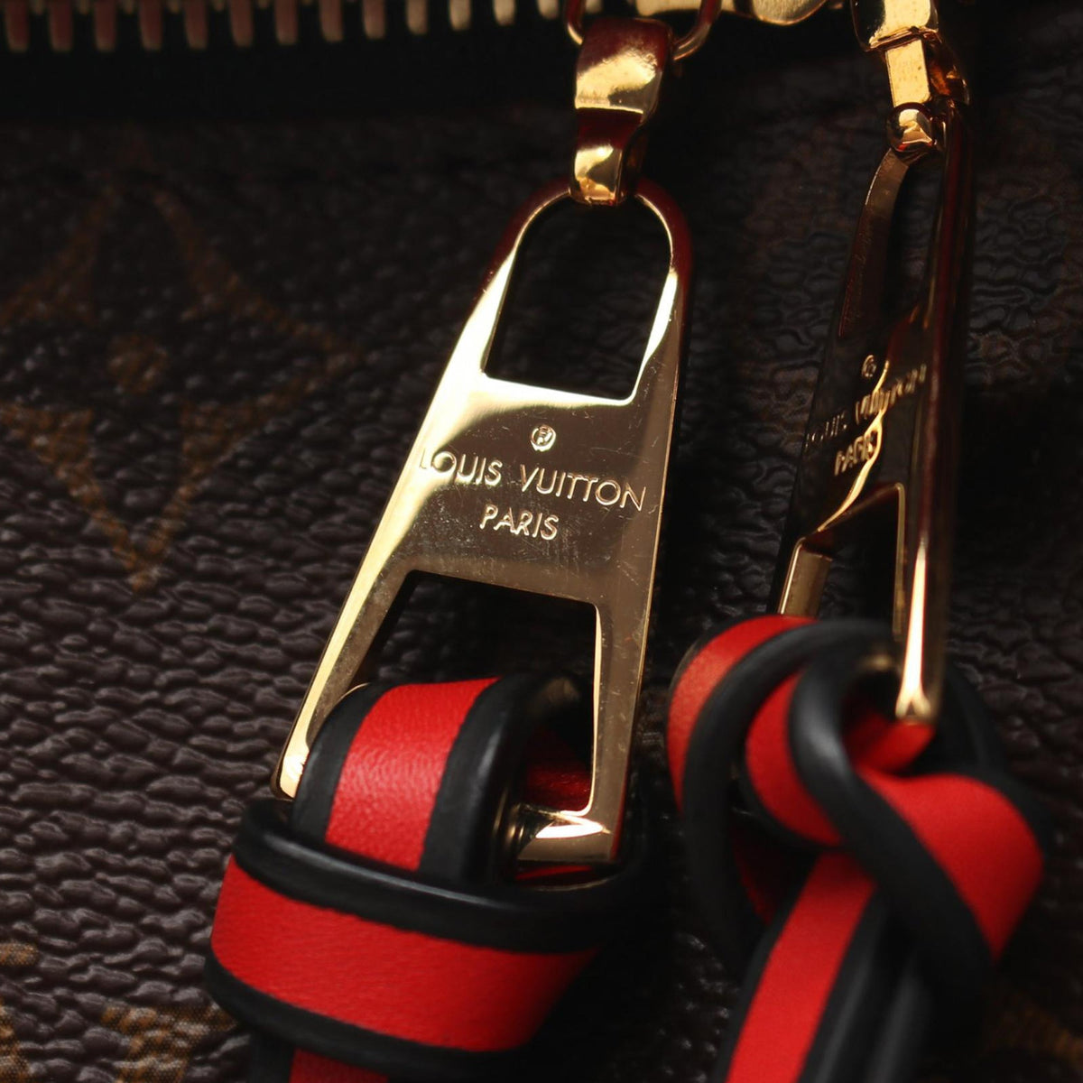 Louis Vuitton Monogram Tuileries Besace