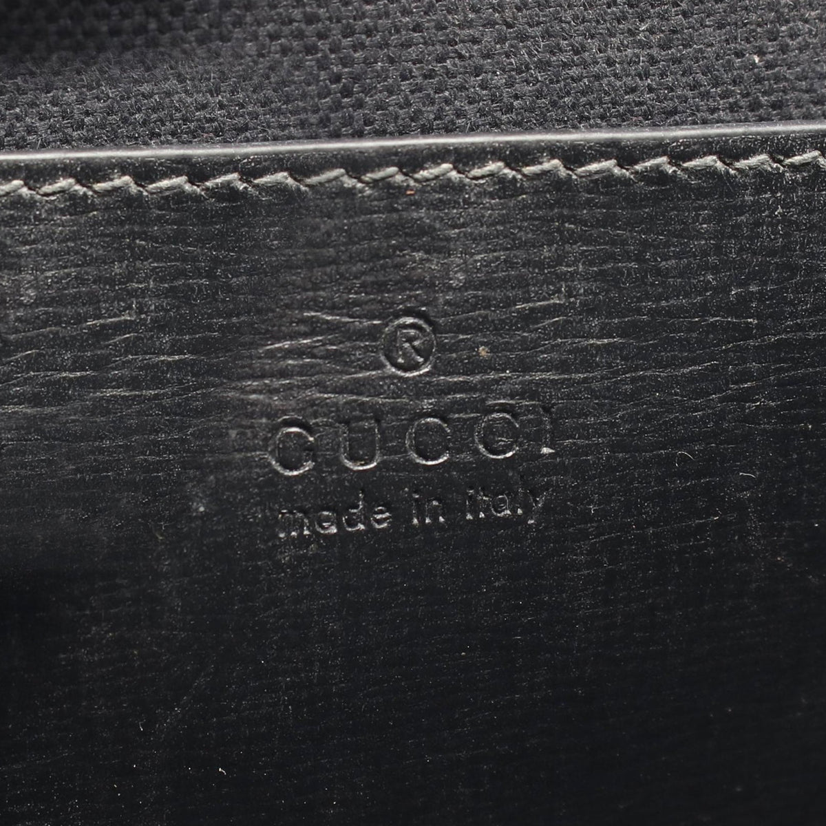Gucci GG Supreme Interlocking G Crossbody — Black