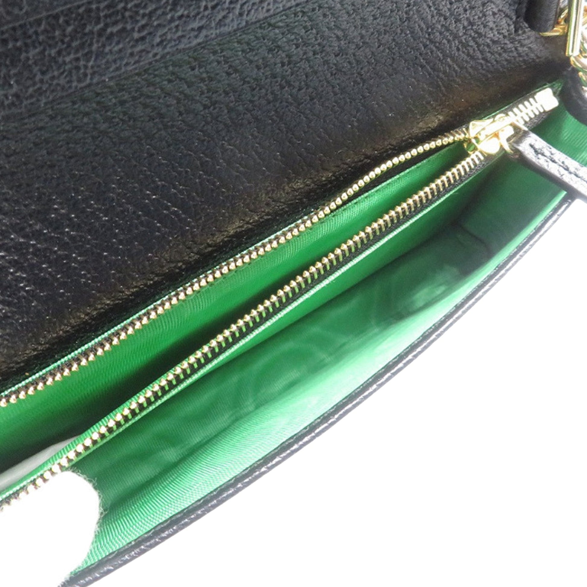 Adidas GG Supreme Wallet on Chain