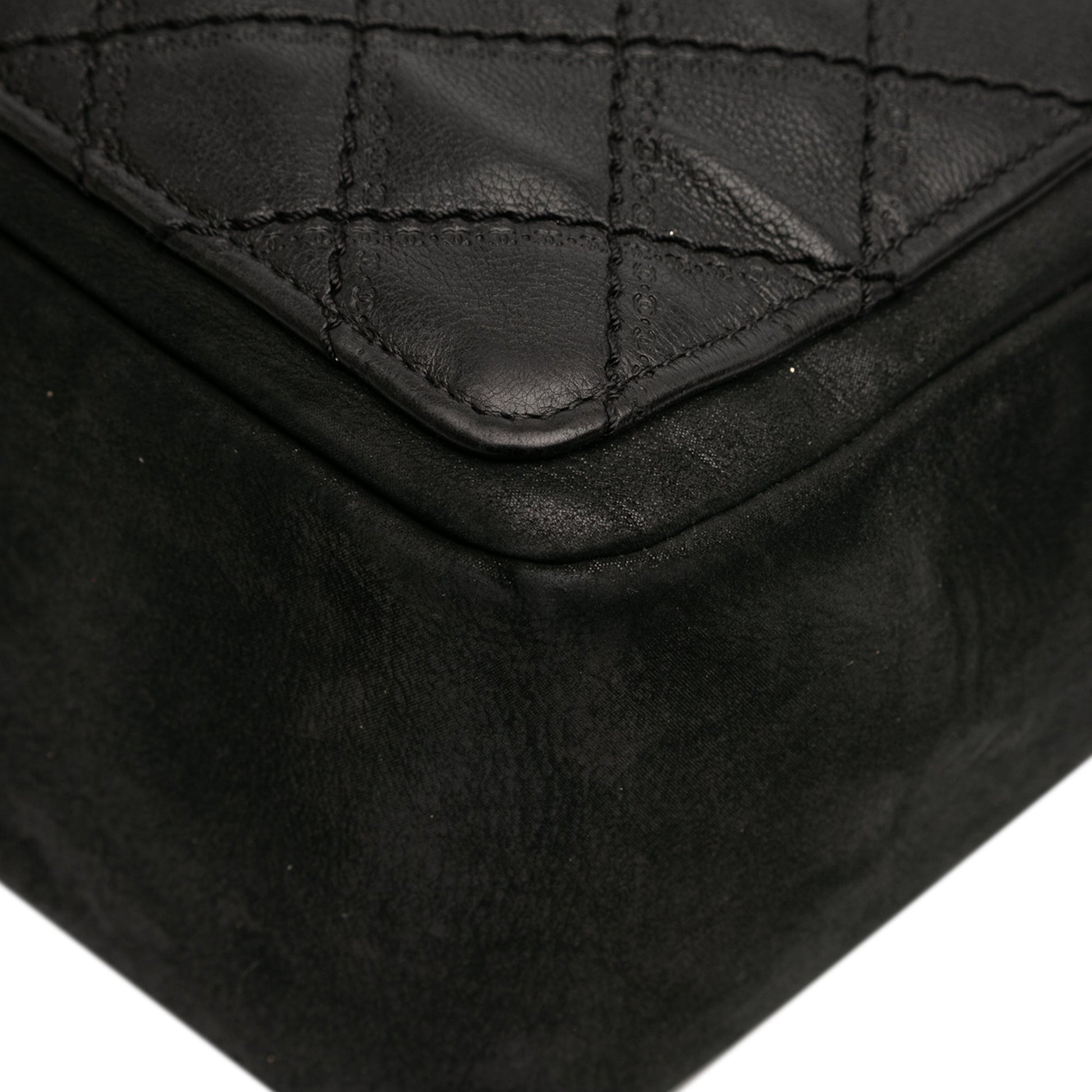 Chanel CC Iridescent Lambskin and Quilted Calfskin Chain Shoulder Bag