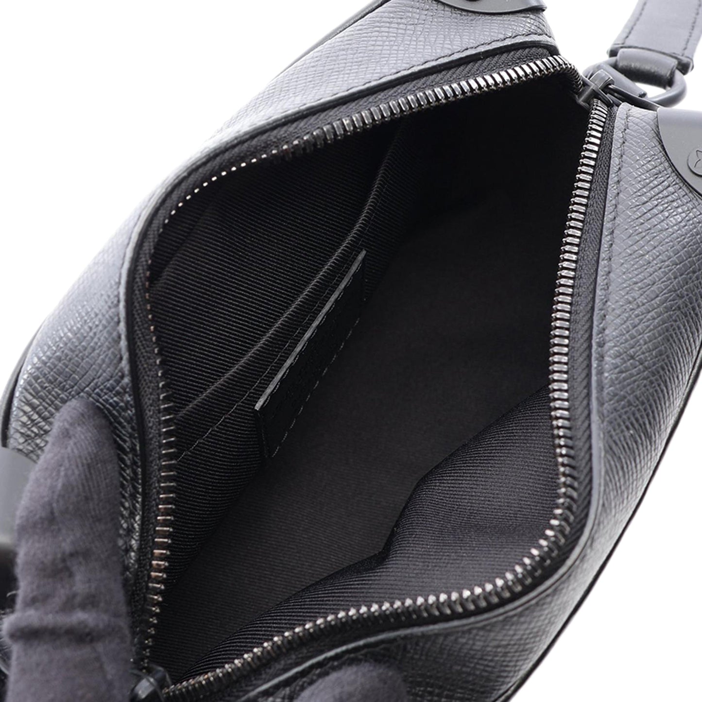 Louis Vuitton Taiga Rainbow Soft Trunk