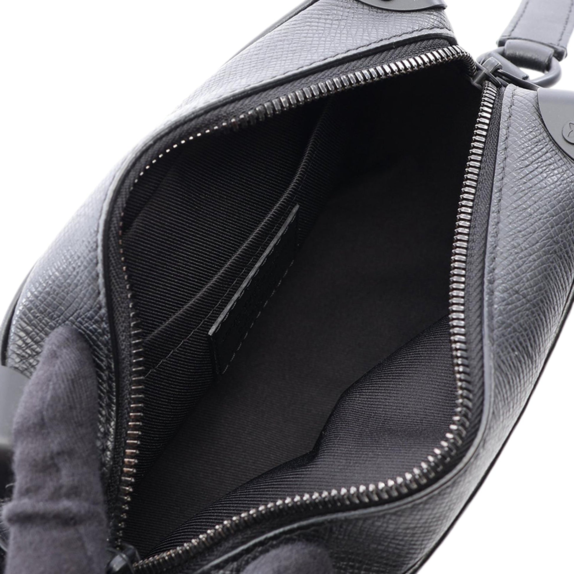 Louis Vuitton Taiga Rainbow Soft Trunk
