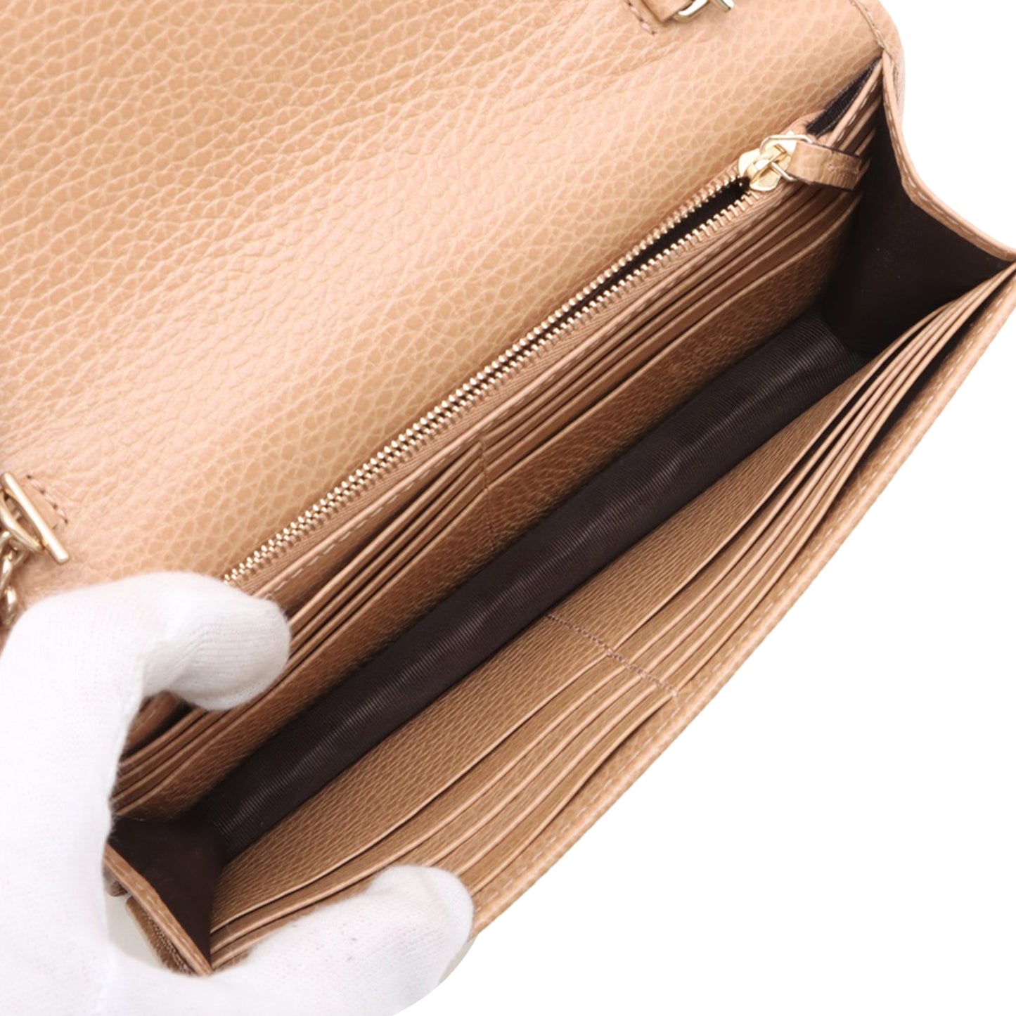 Gucci Dollar Calfskin Interlocking G Wallet on Chain