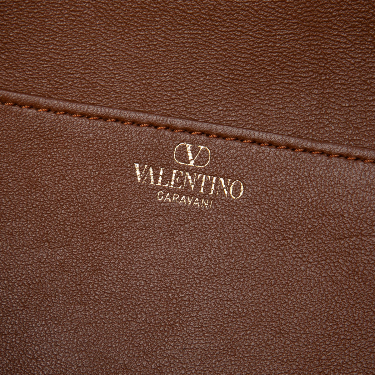 Valentino Nappa Vlogo Pouf Bucket Bag