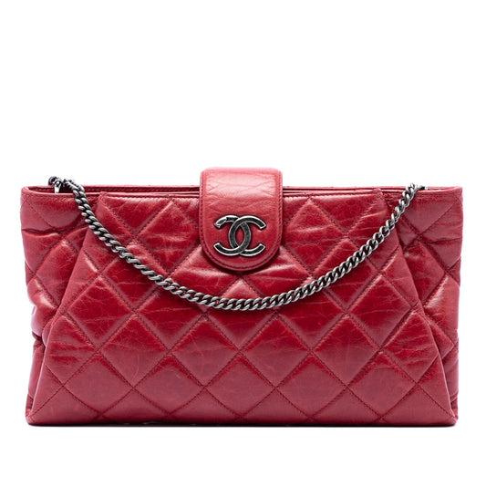Chanel Quilted Glazed Calfskin Coco Pleats Chain Clutch