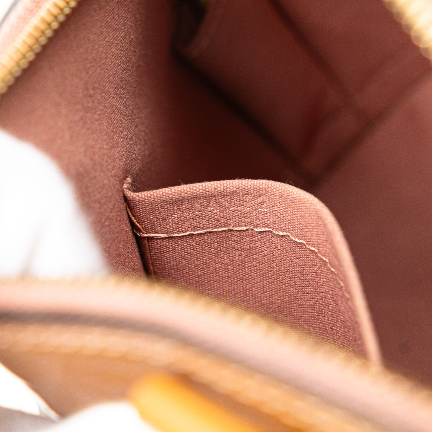 Louis Vuitton Monogram Vernis Alma BB