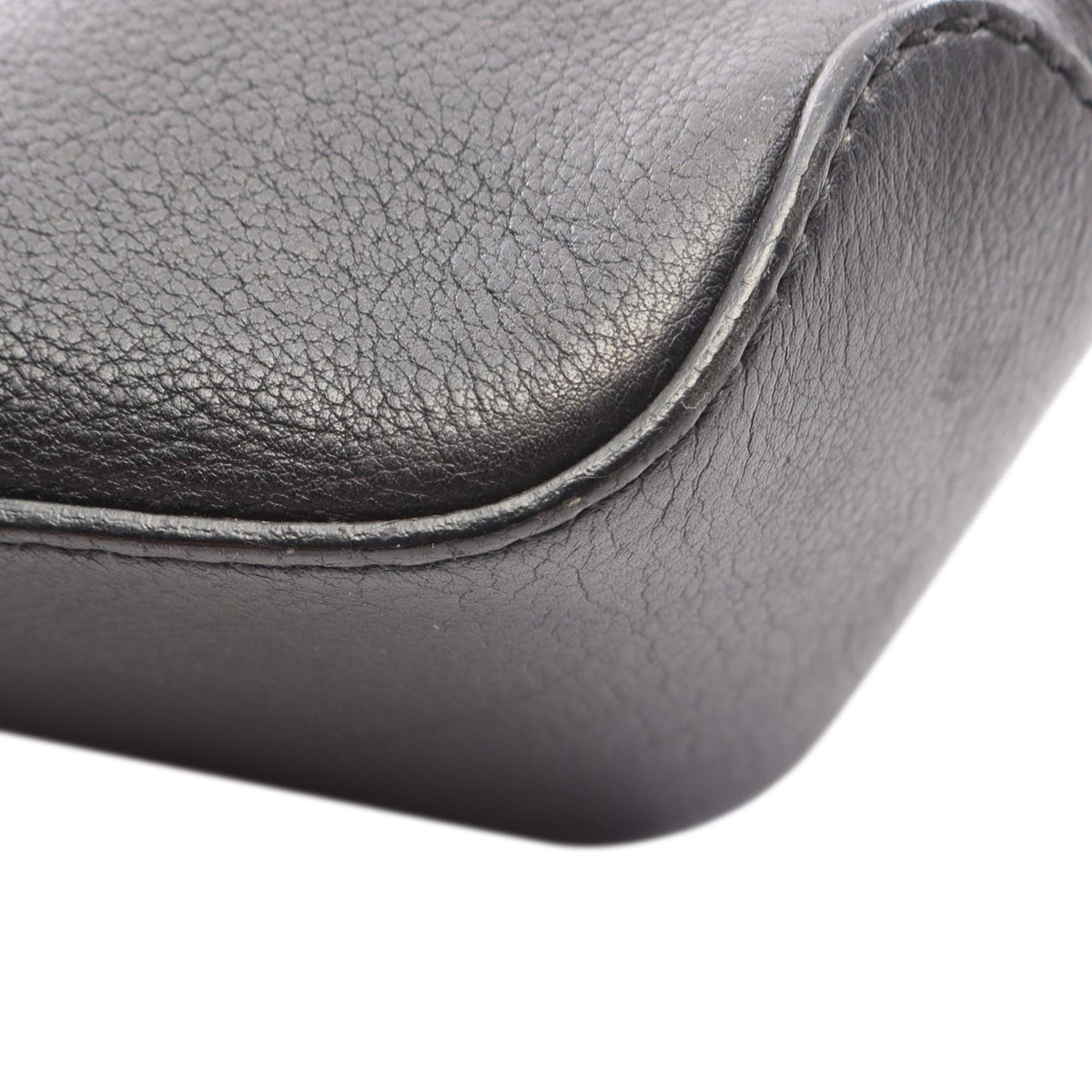 Gucci Calfskin Marrakech Shoulder Bag — Black