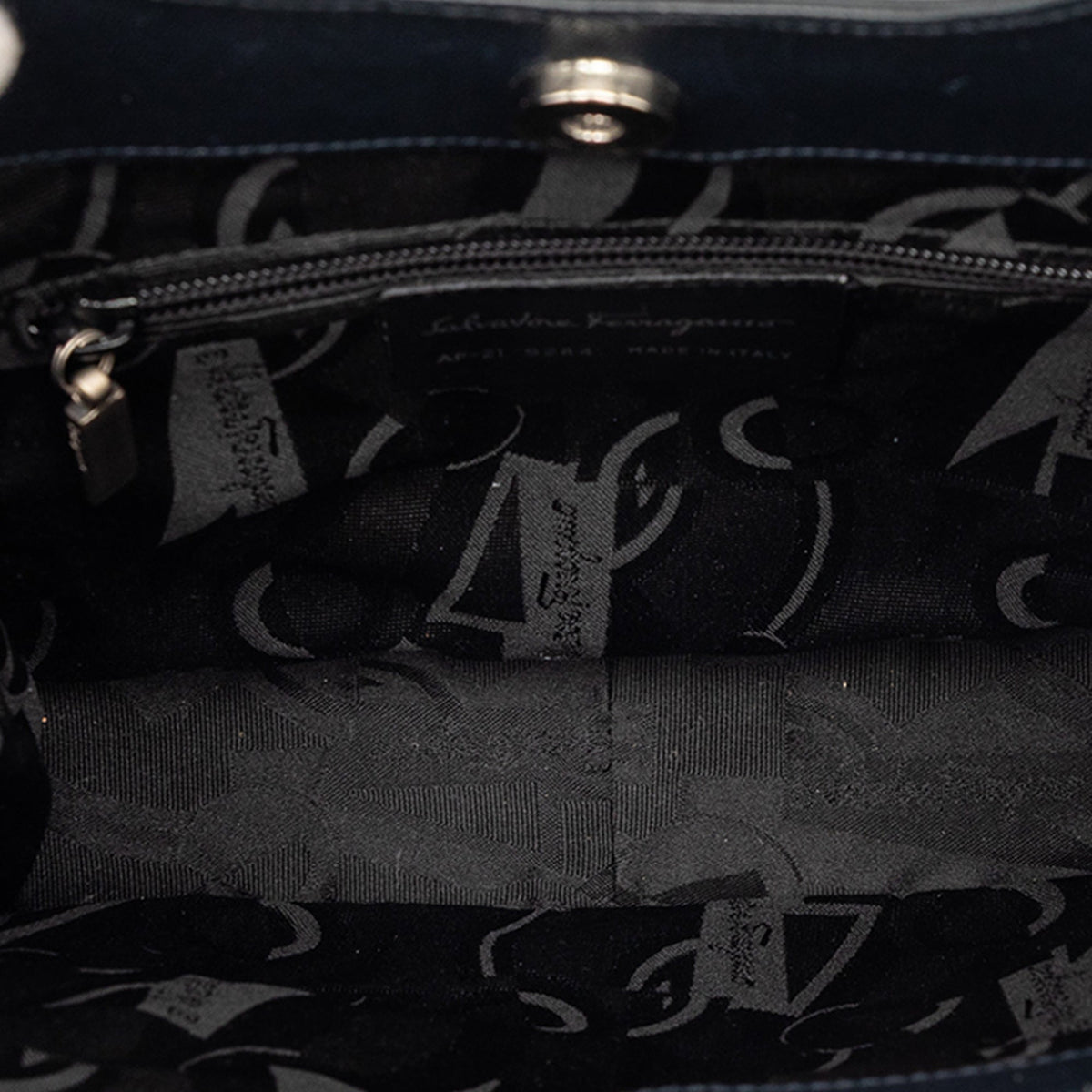 Ferragamo Leather Shoulder Bag