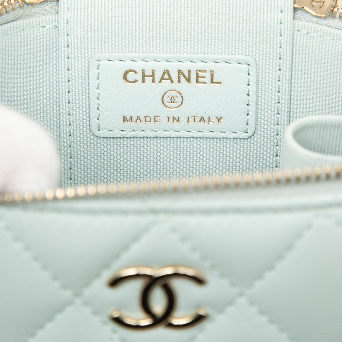 Chanel Mini CC Quilted Lambskin Top Handle Vanity Case With Chain — Blue