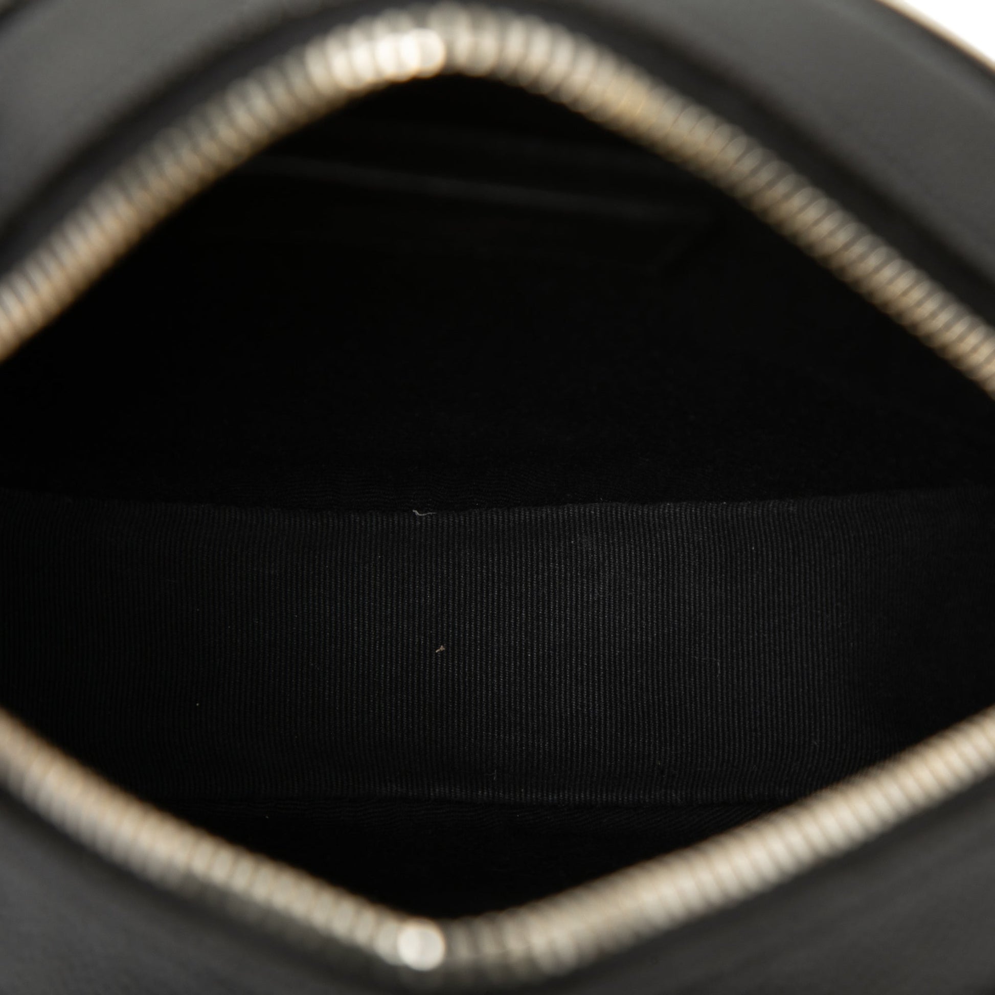 Saint Laurent Grain De Poudre Chevron Round Vinyle Camera Bag