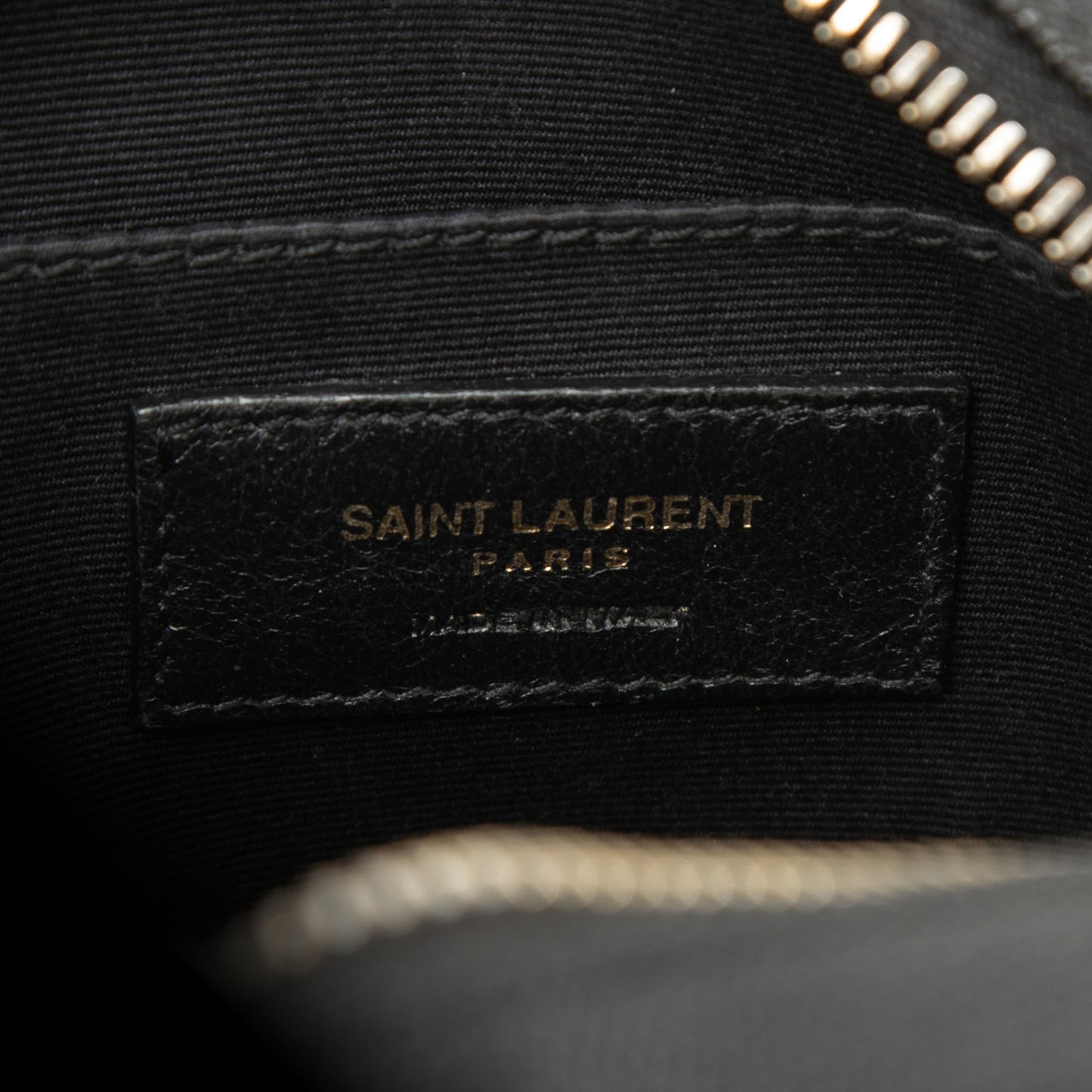 Saint Laurent Grain De Poudre Chevron Round Vinyle Camera Bag