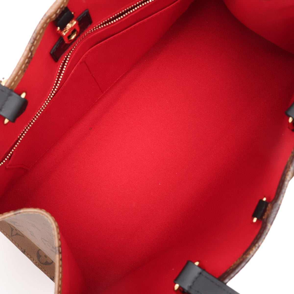 Louis Vuitton Monogram Reverse Giant OnTheGo MM — Brown
