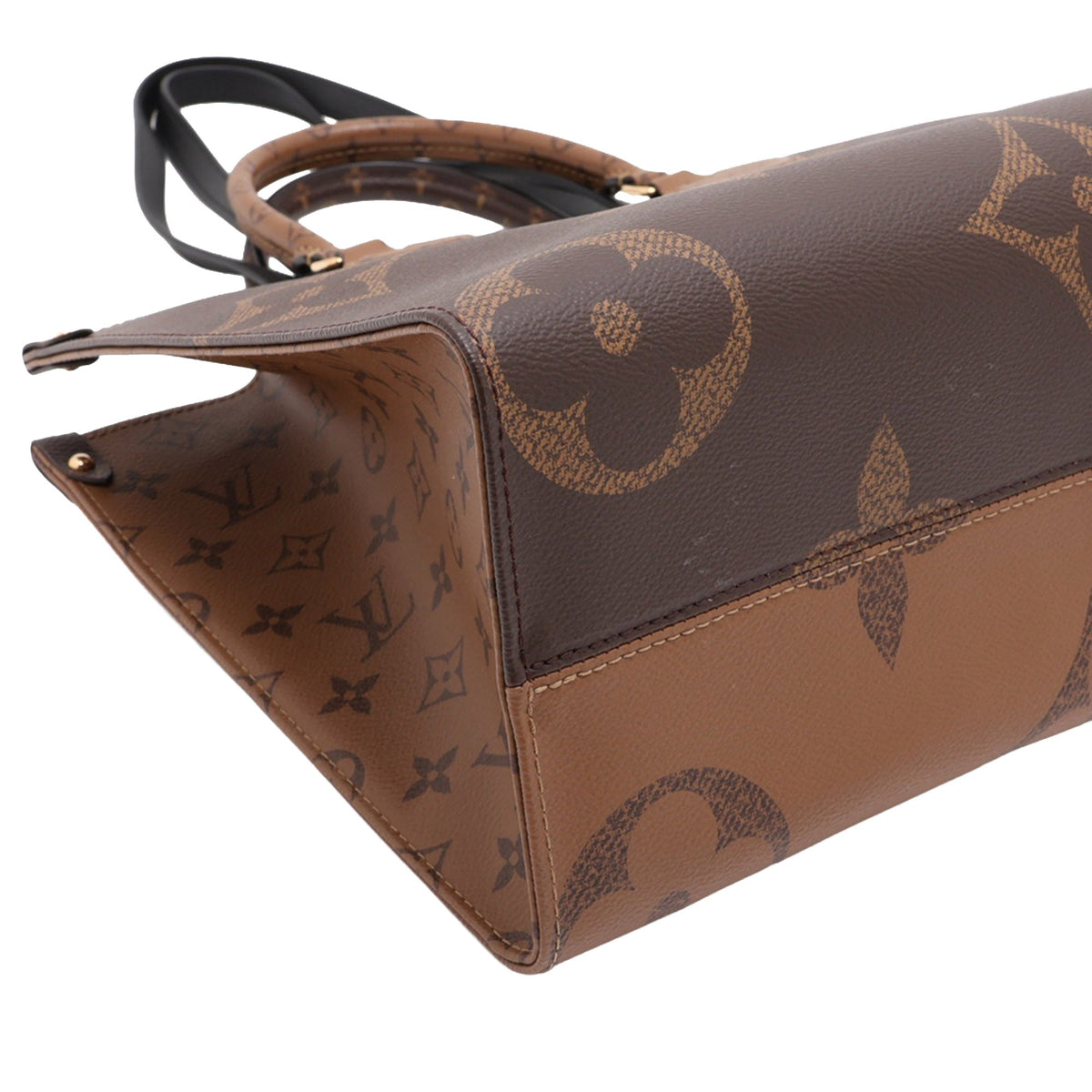 Louis Vuitton Monogram Reverse Giant OnTheGo MM — Brown