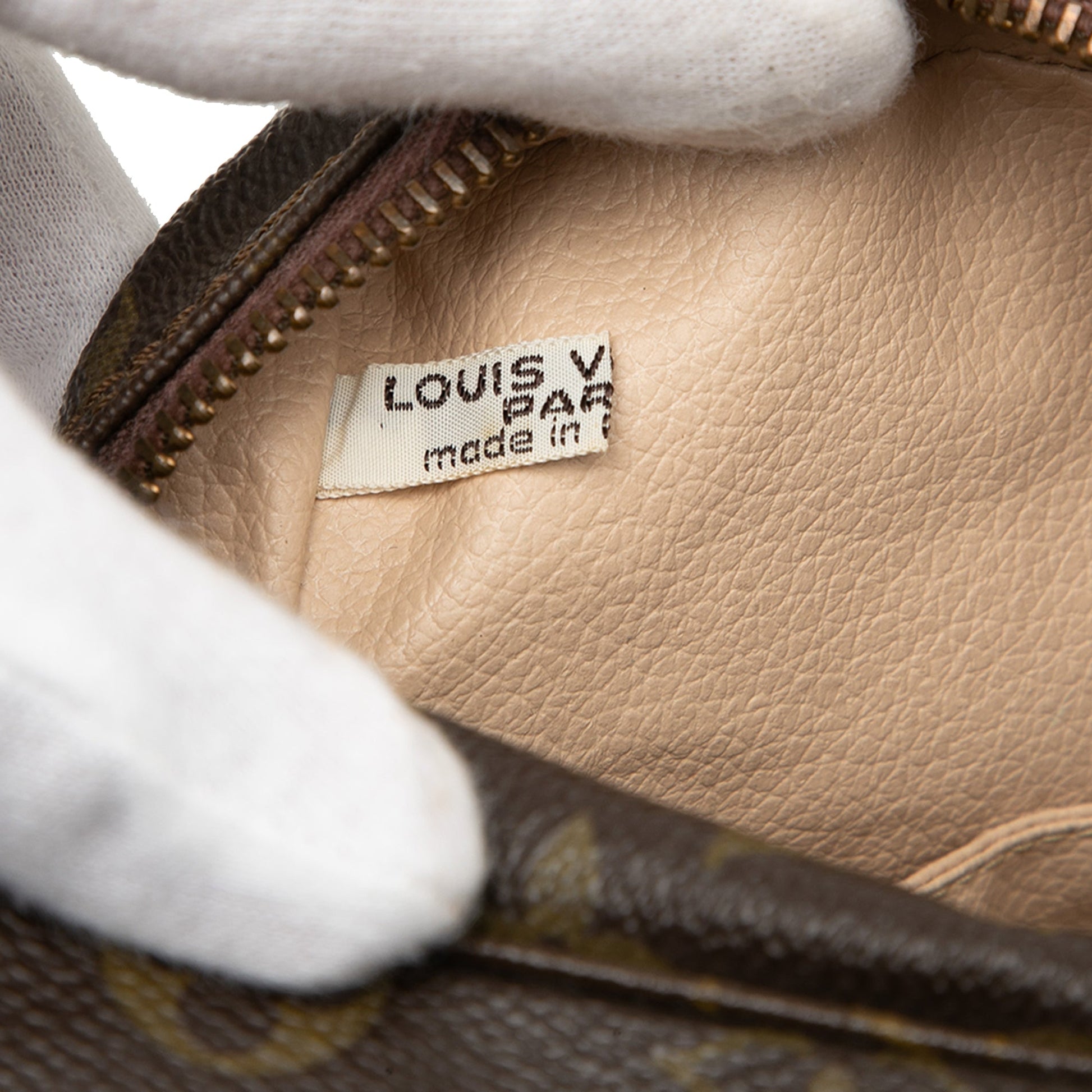 Louis Vuitton Monogram Trousse Toilette 28