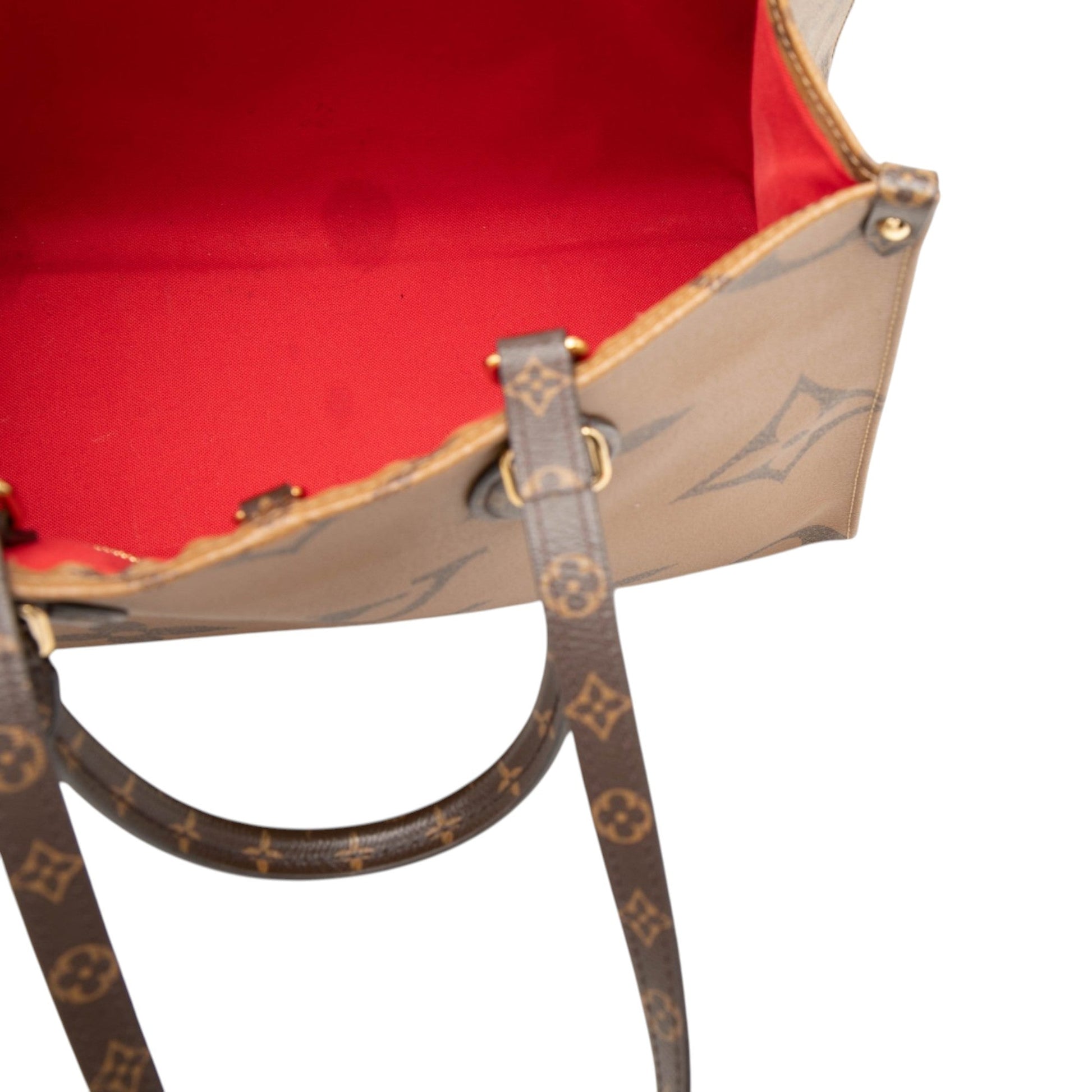 Louis Vuitton Monogram Reverse Giant OnTheGo MM
