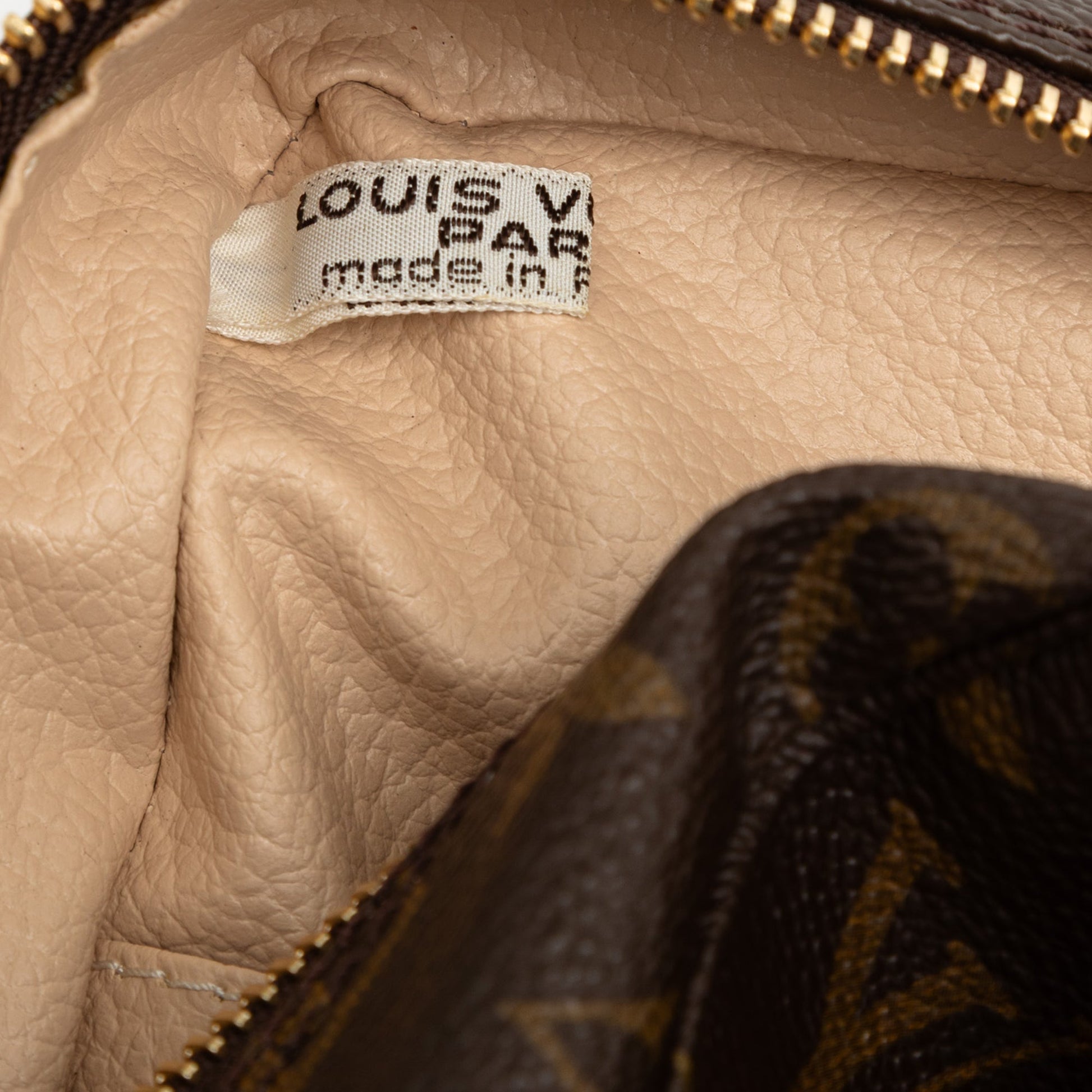 Louis Vuitton Monogram Trousse Toilette 28