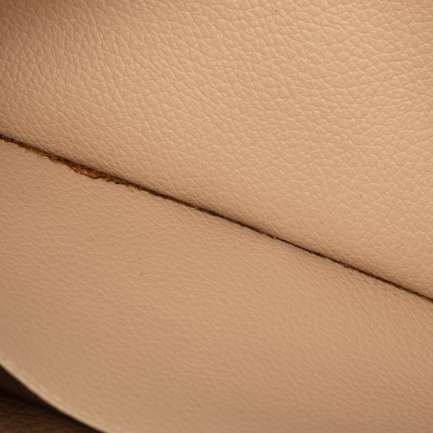 Louis Vuitton Monogram Trousse Toilette 28
