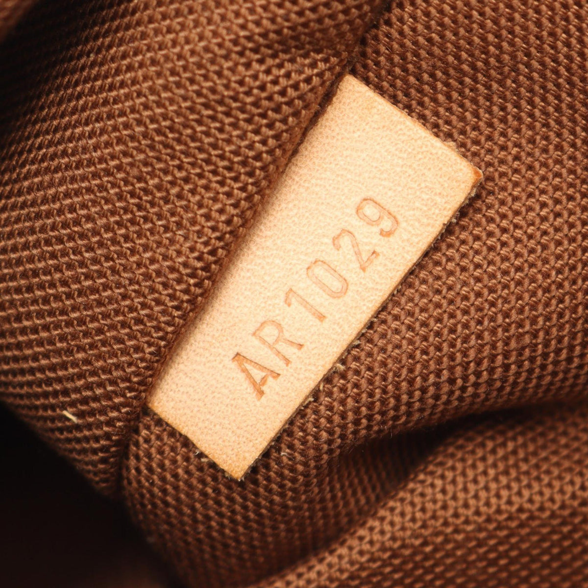 Louis Vuitton Monogram Thames GM