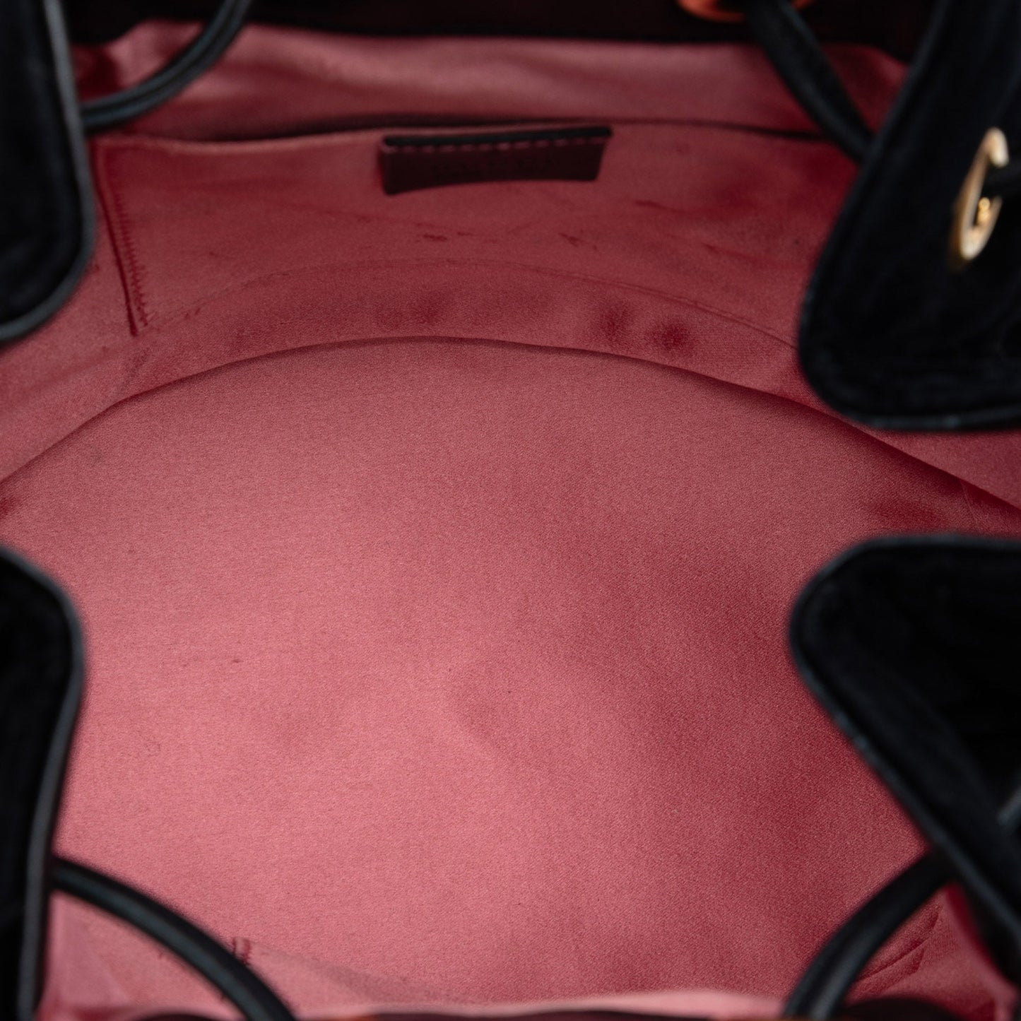 Gucci GG Marmont 2.0 Matelasse Velvet Bucket Bag