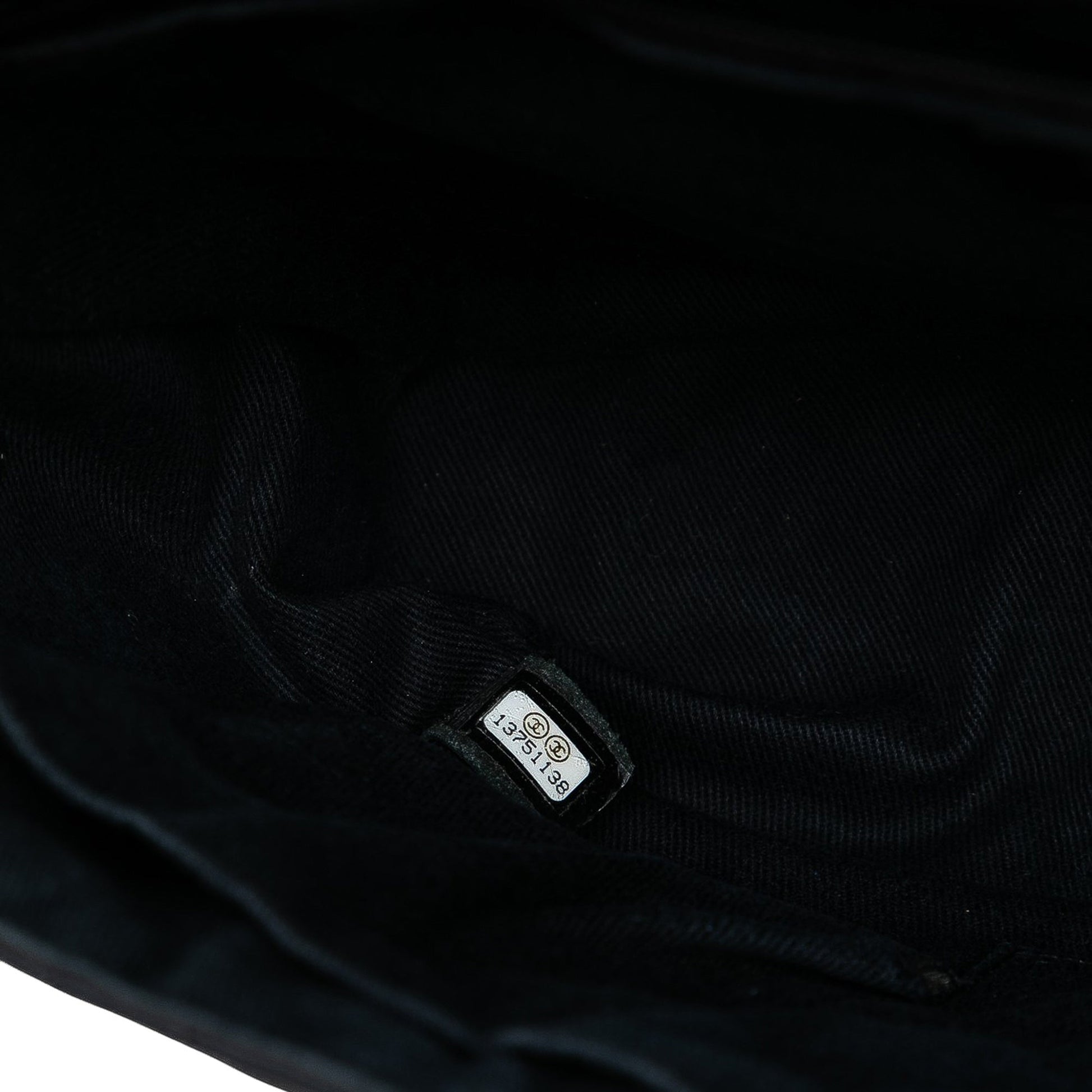 Chanel Quilted Calfskin Reissue 2.55 Easy Messenger Flap