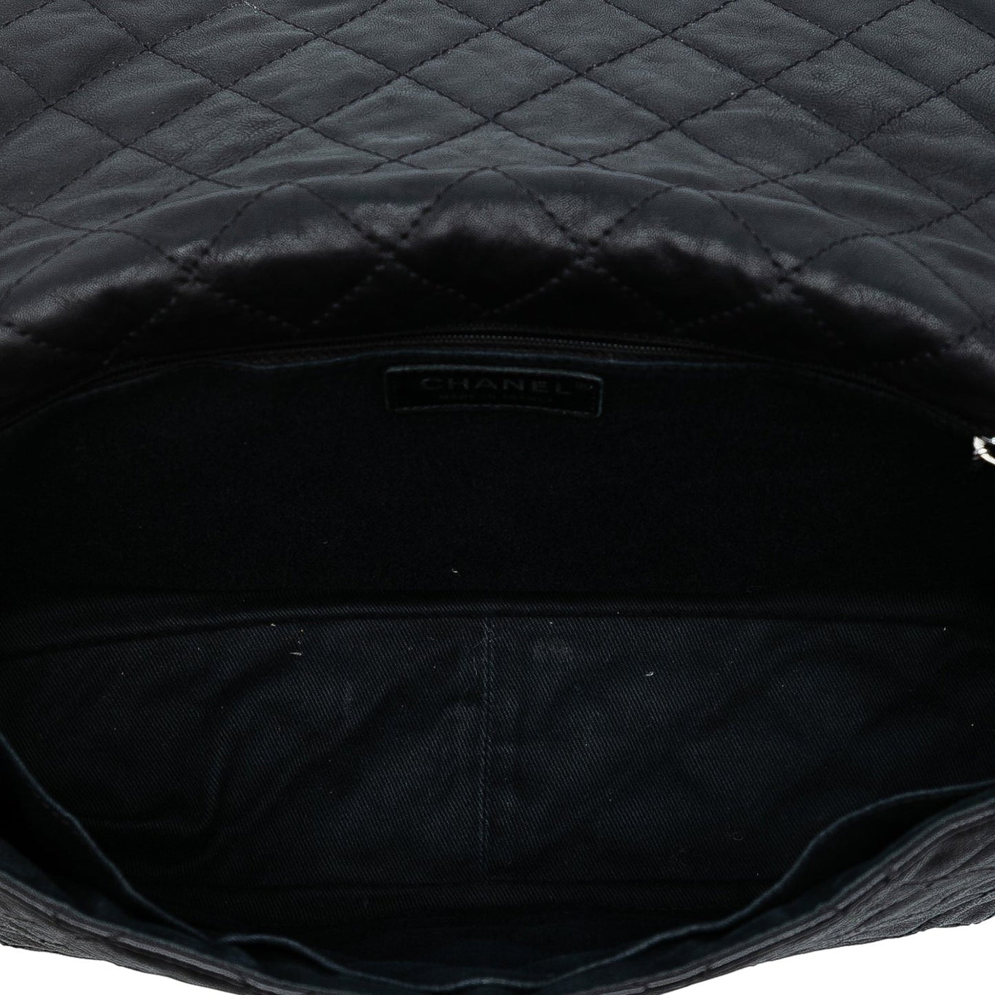Chanel Quilted Calfskin Reissue 2.55 Easy Messenger Flap
