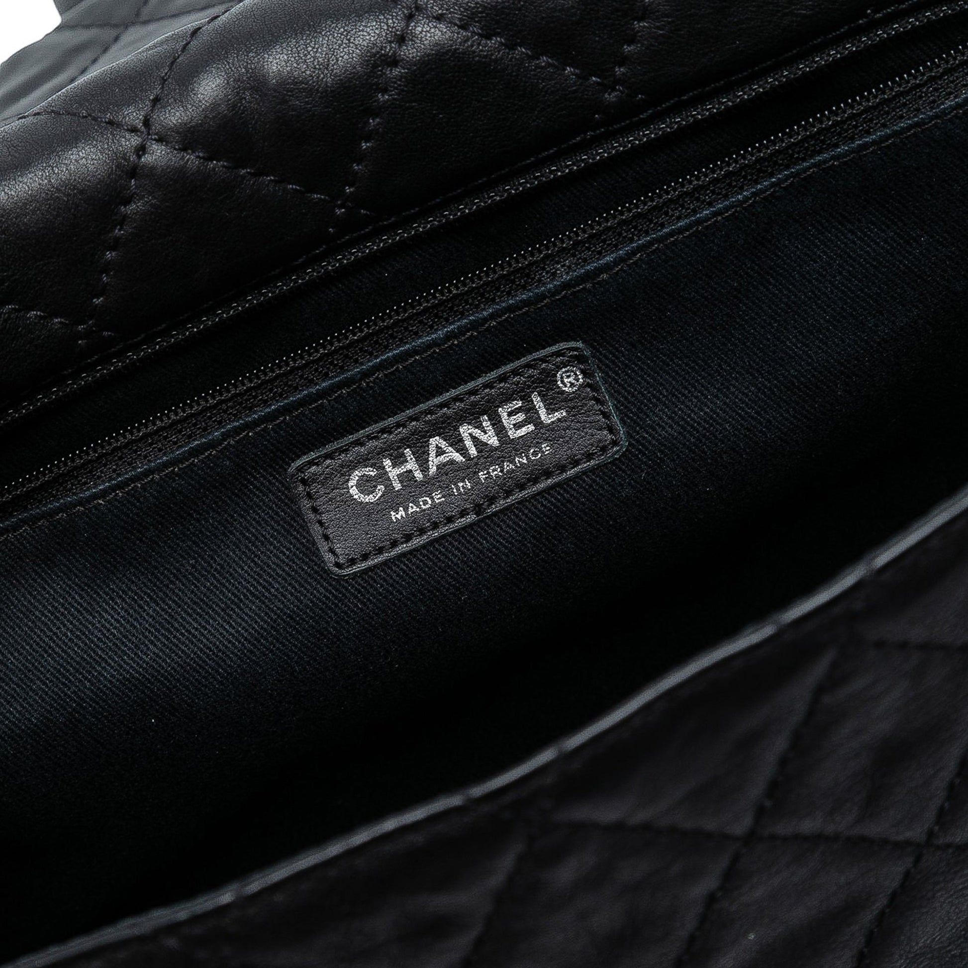 Chanel Quilted Calfskin Reissue 2.55 Easy Messenger Flap