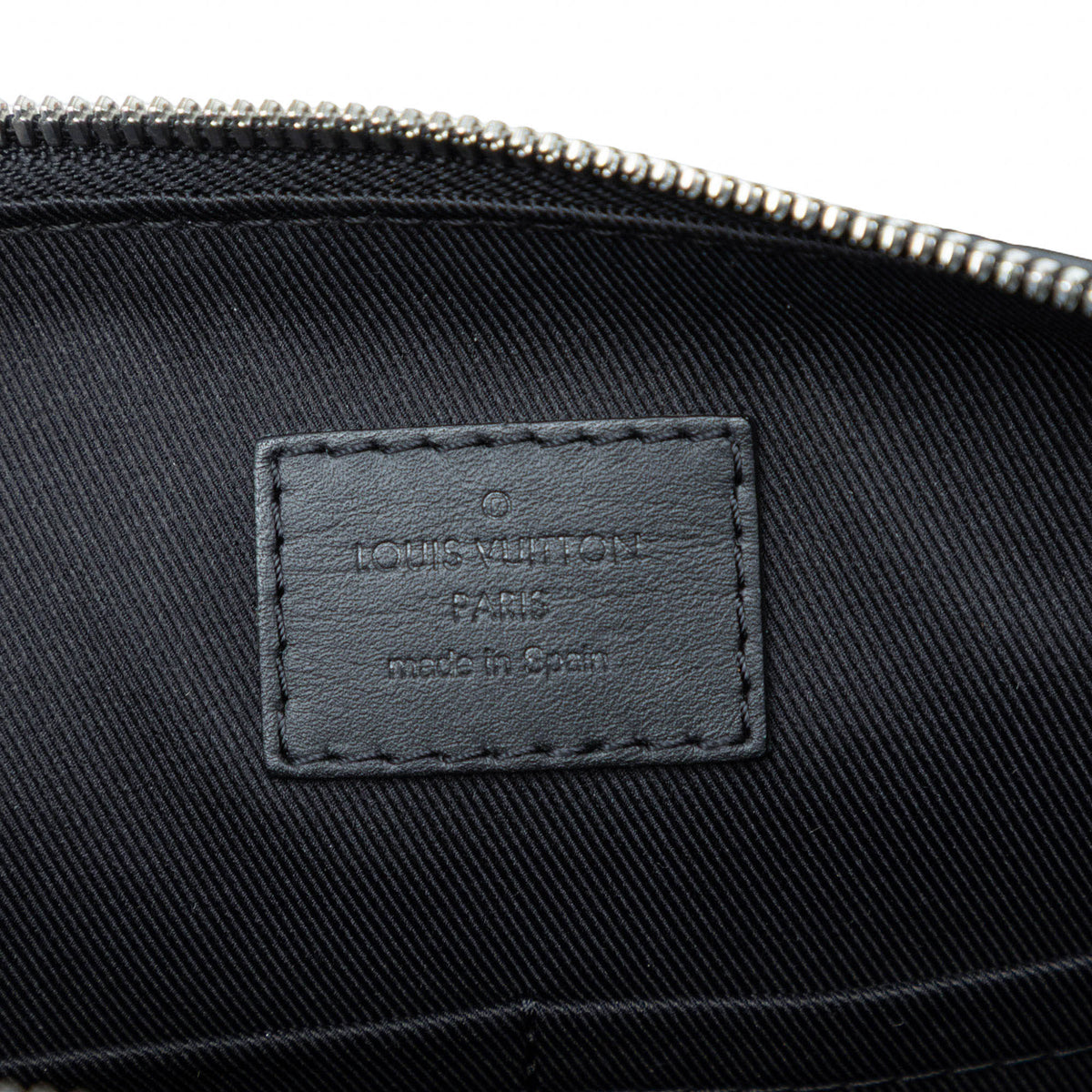 Louis Vuitton Damier Infini Discovery Messenger PM