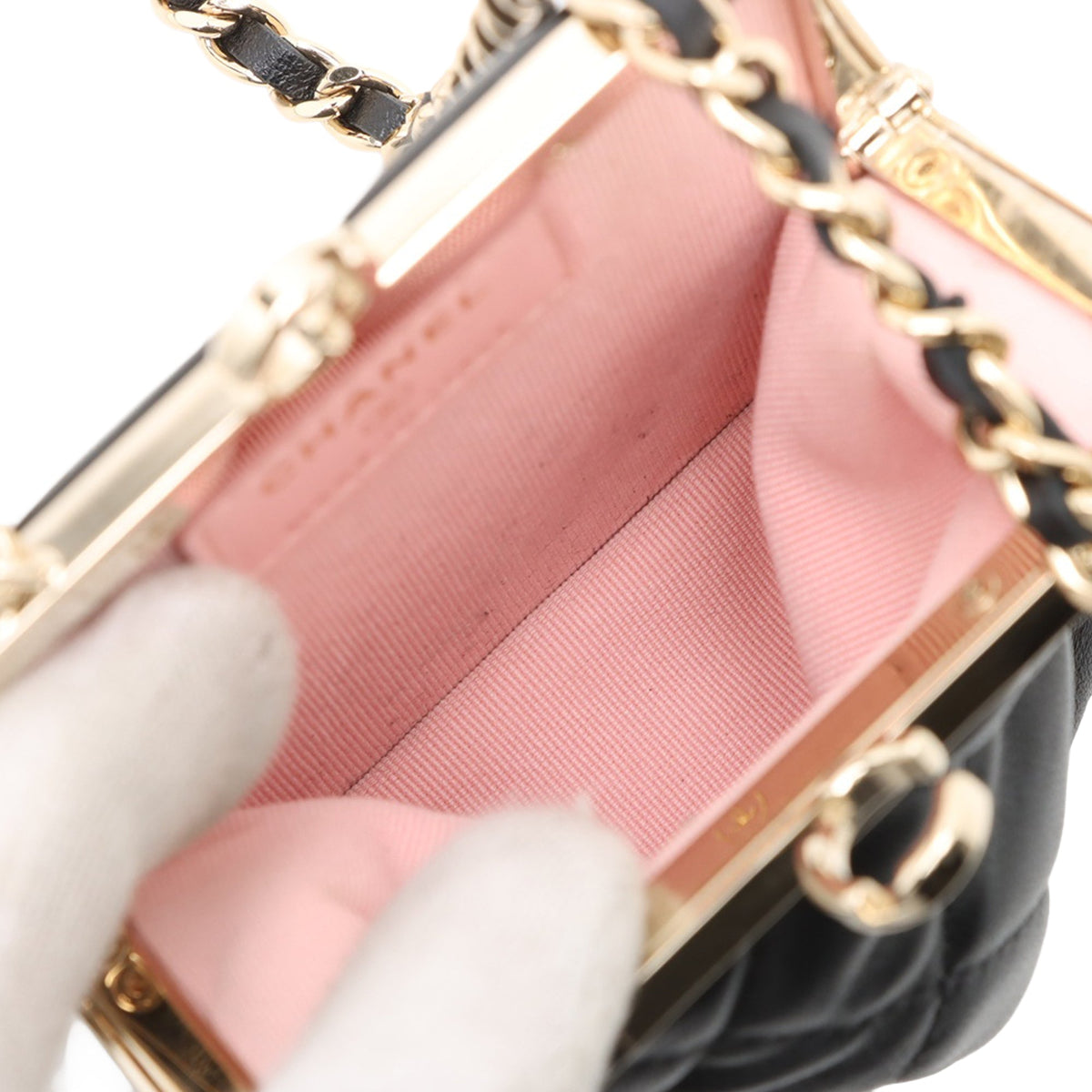 Chanel CC Quilted Acrylic and Lambskin Evening Clutch With Chain — Black