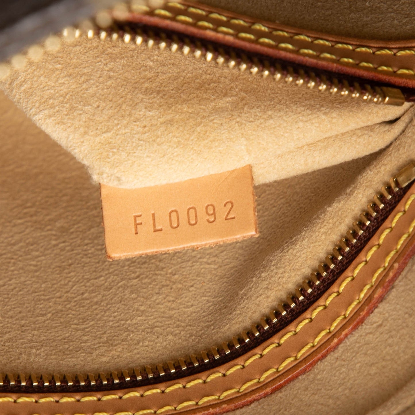 Louis Vuitton Monogram Looping MM