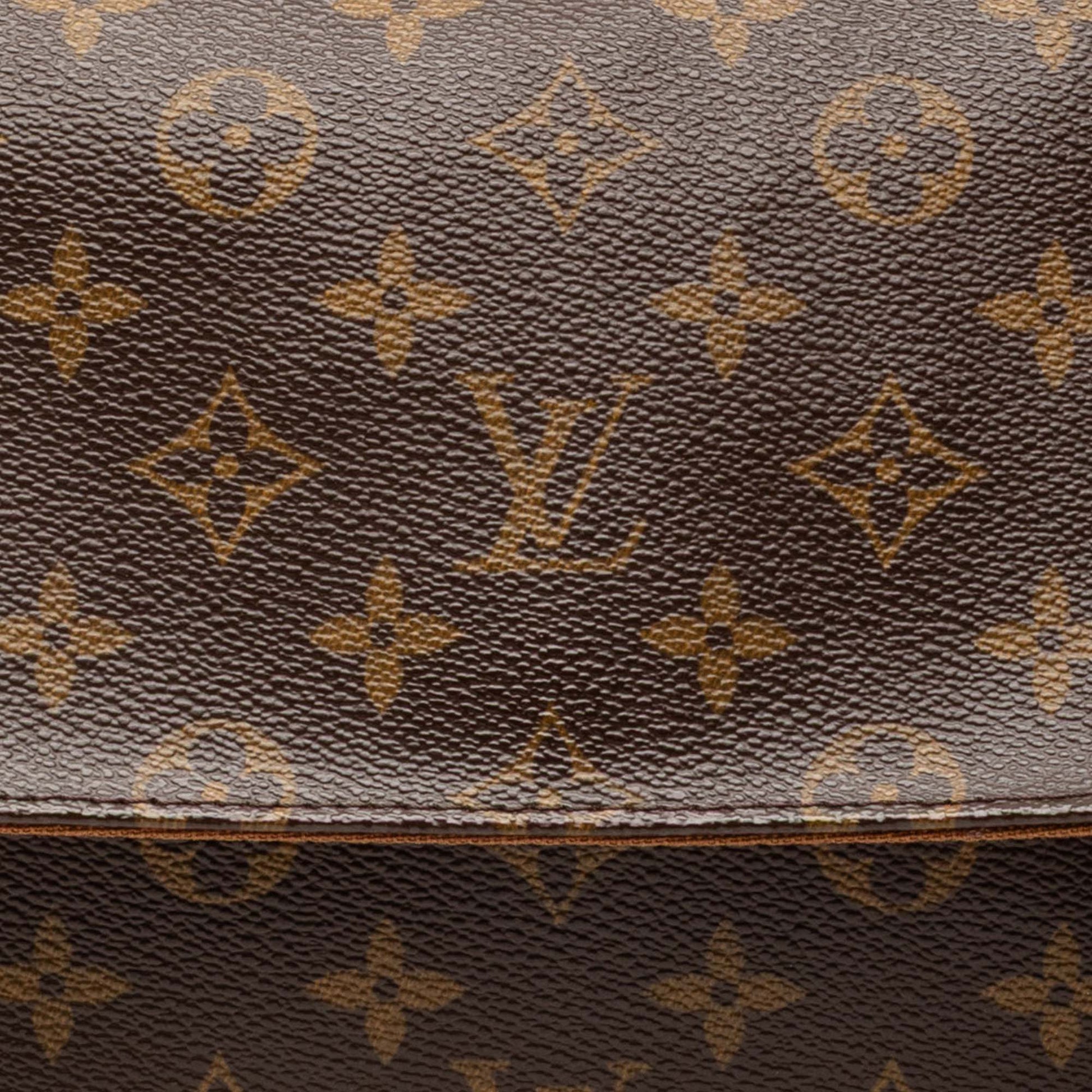 Monogram Mini Looping