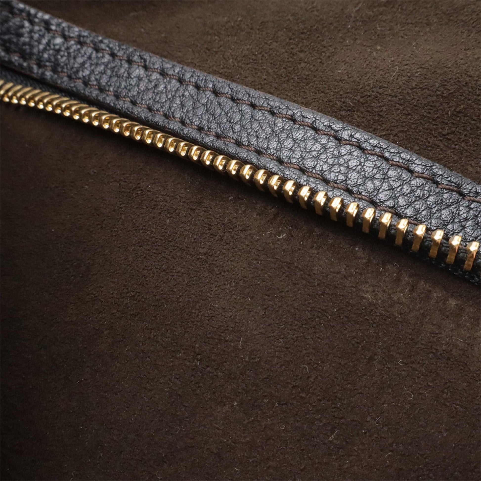 Louis Vuitton Monogram Mahina Selene MM
