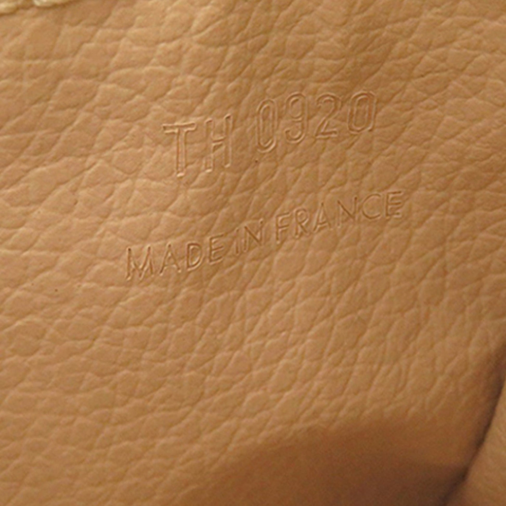 Louis Vuitton Monogram Trousse Toilette 23