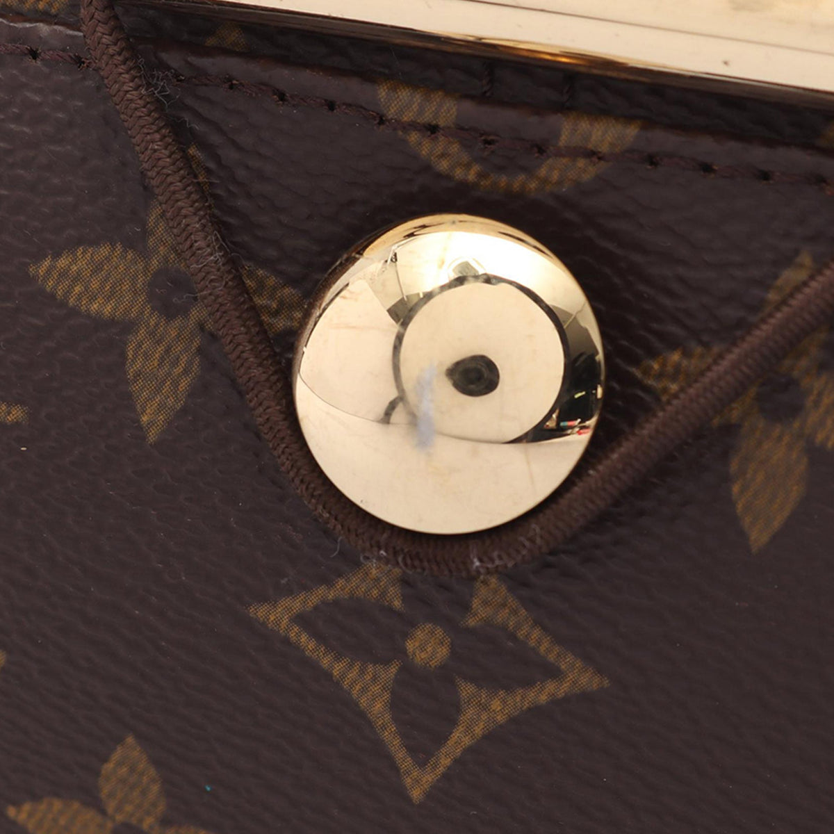 Louis Vuitton Monogram Abbesses