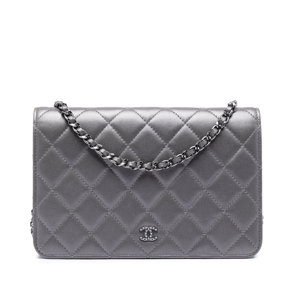 Chanel CC Quilted Metallic Lambskin Faux Pearl Wallet On Chain — Silver