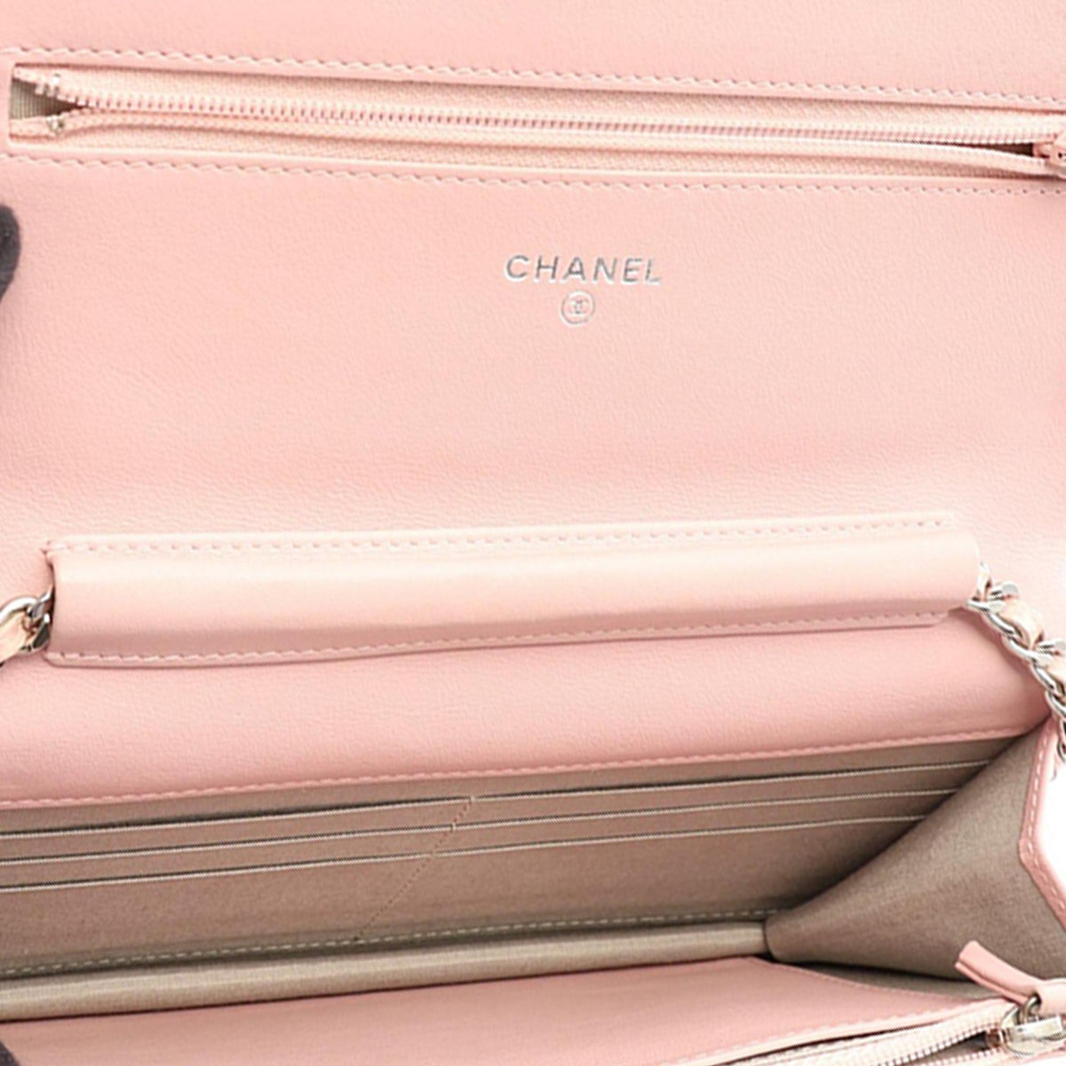 Chanel CC Caviar Wallet On Chain — Pink