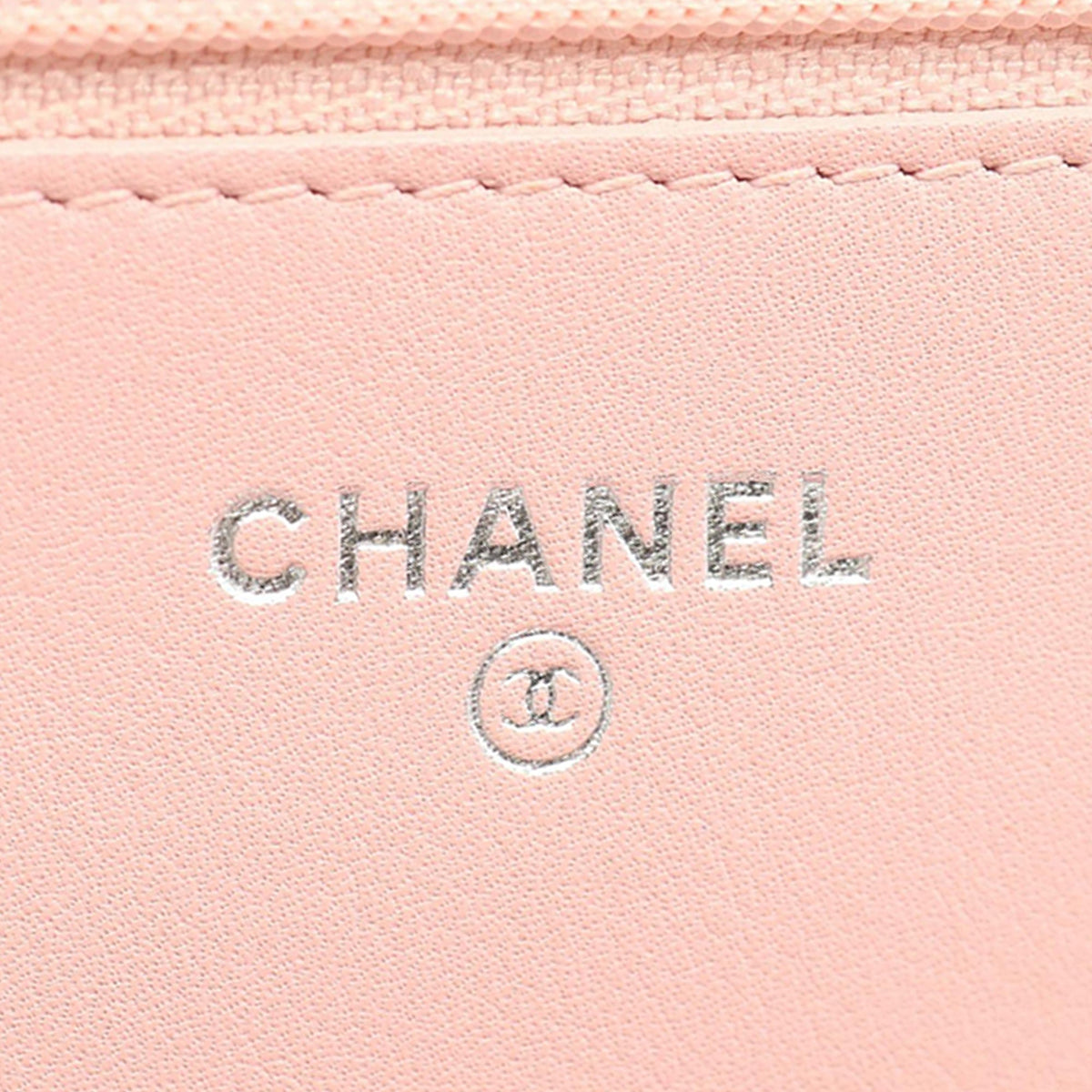 Chanel CC Caviar Wallet On Chain — Pink