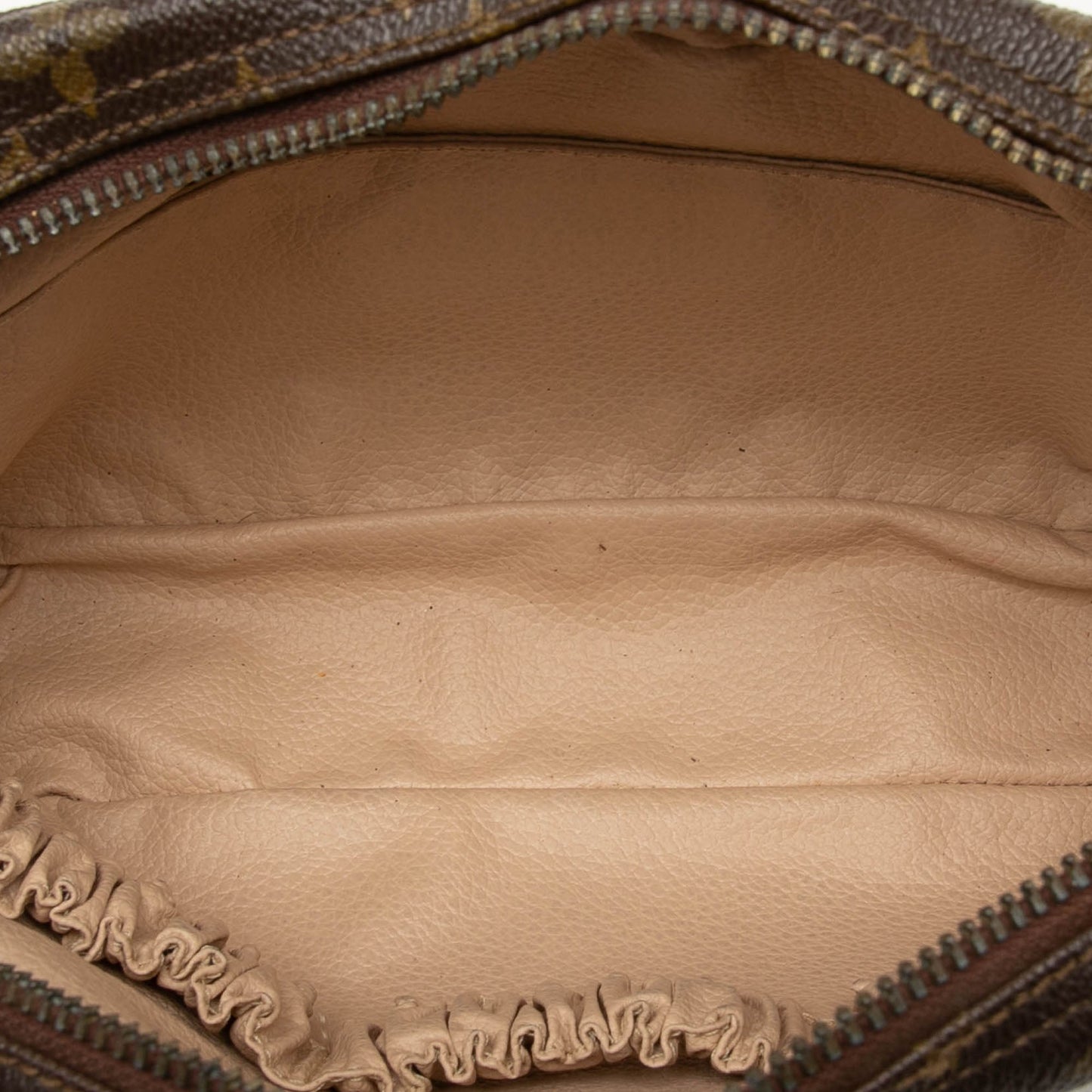 Louis Vuitton Monogram Trousse Toilette 23