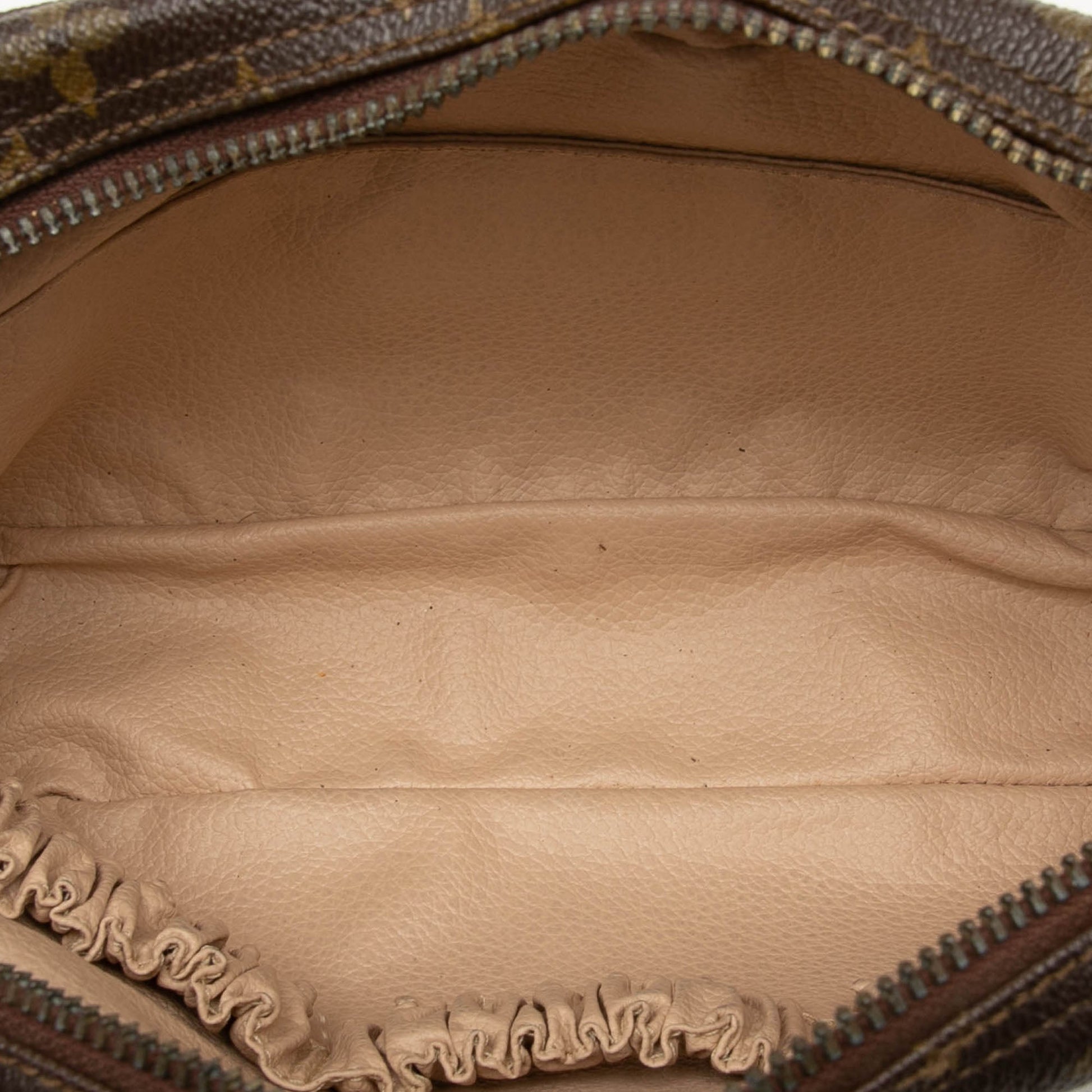 Louis Vuitton Monogram Trousse Toilette 23