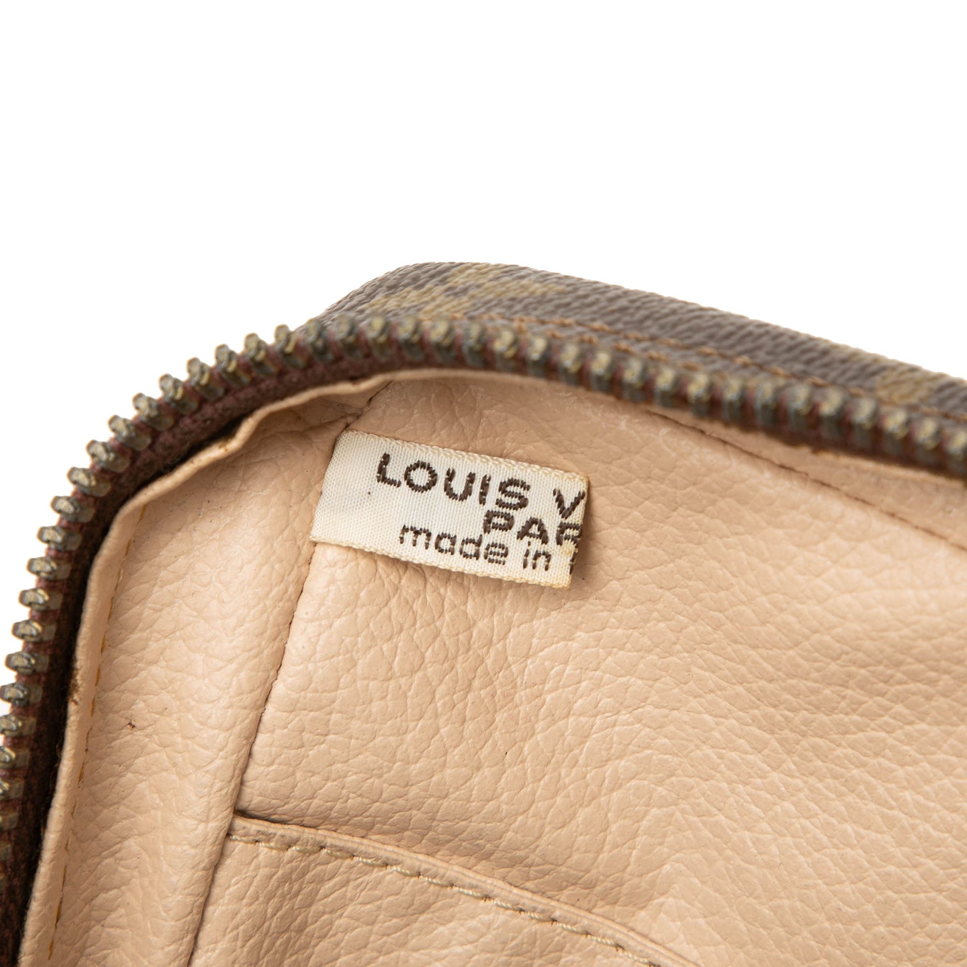 Louis Vuitton Monogram Trousse Toilette 23