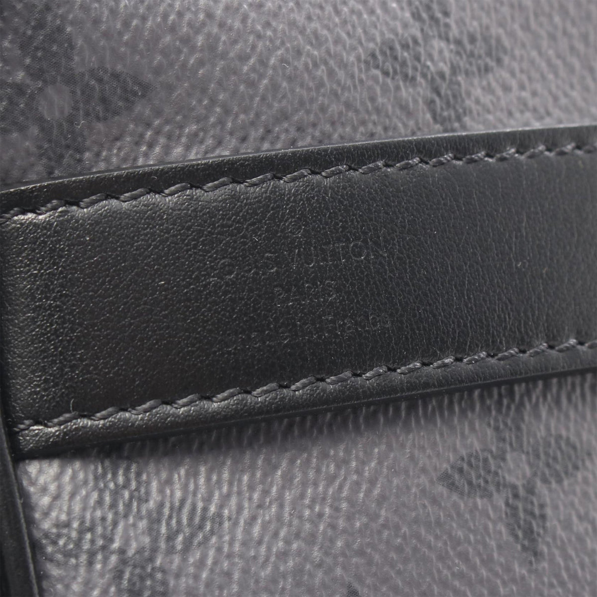 Louis Vuitton Monogram Eclipse Reverse Keepall Bandouliere 25