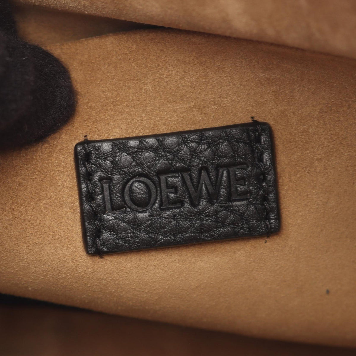 LOEWE Medium Leather Pebble Messenger Bag