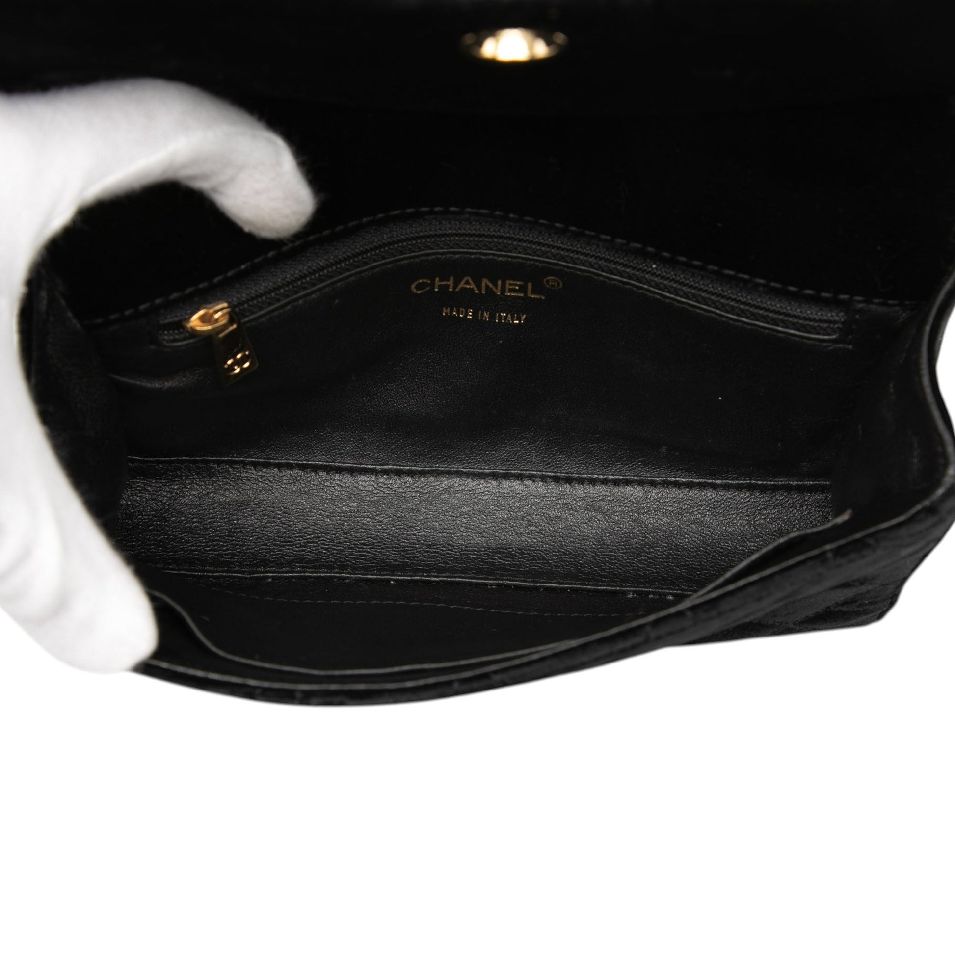 Chanel CC Quilted Velvet Chain Shoulder Bag