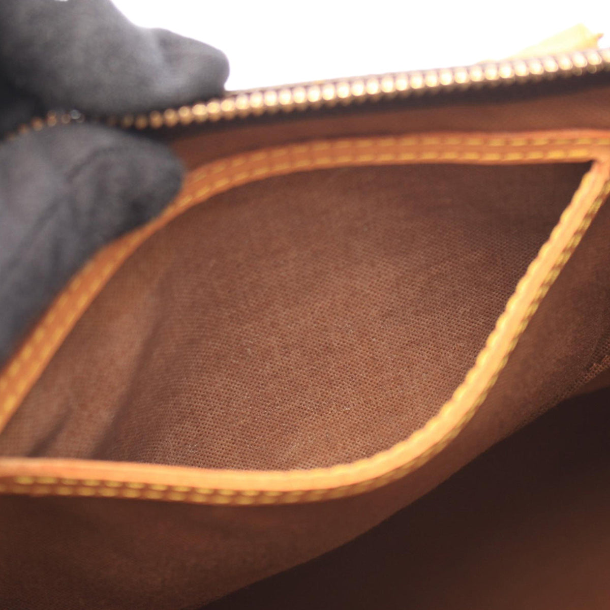 Louis Vuitton Monogram Speedy 40 — Brown