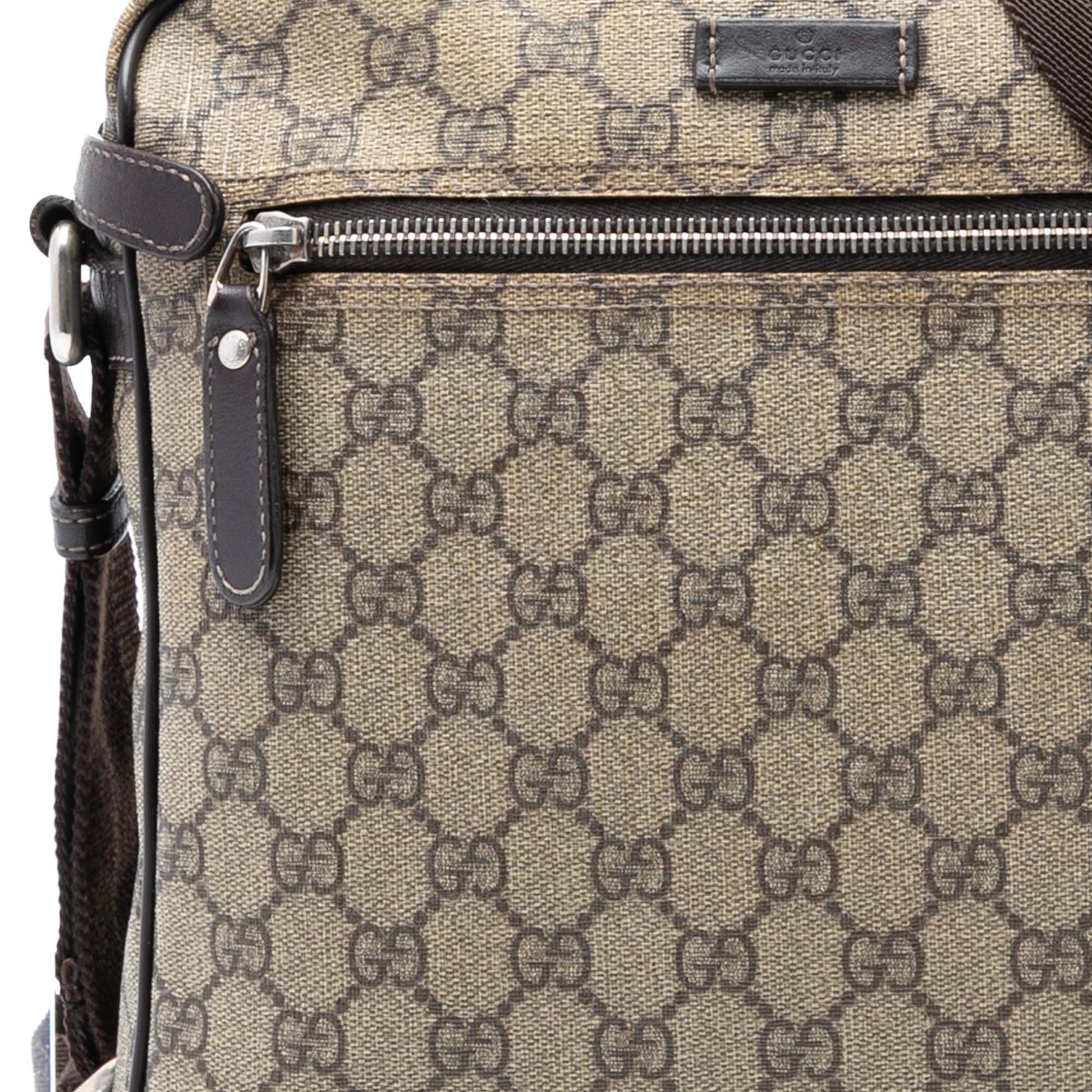 Gucci GG Supreme Crossbody
