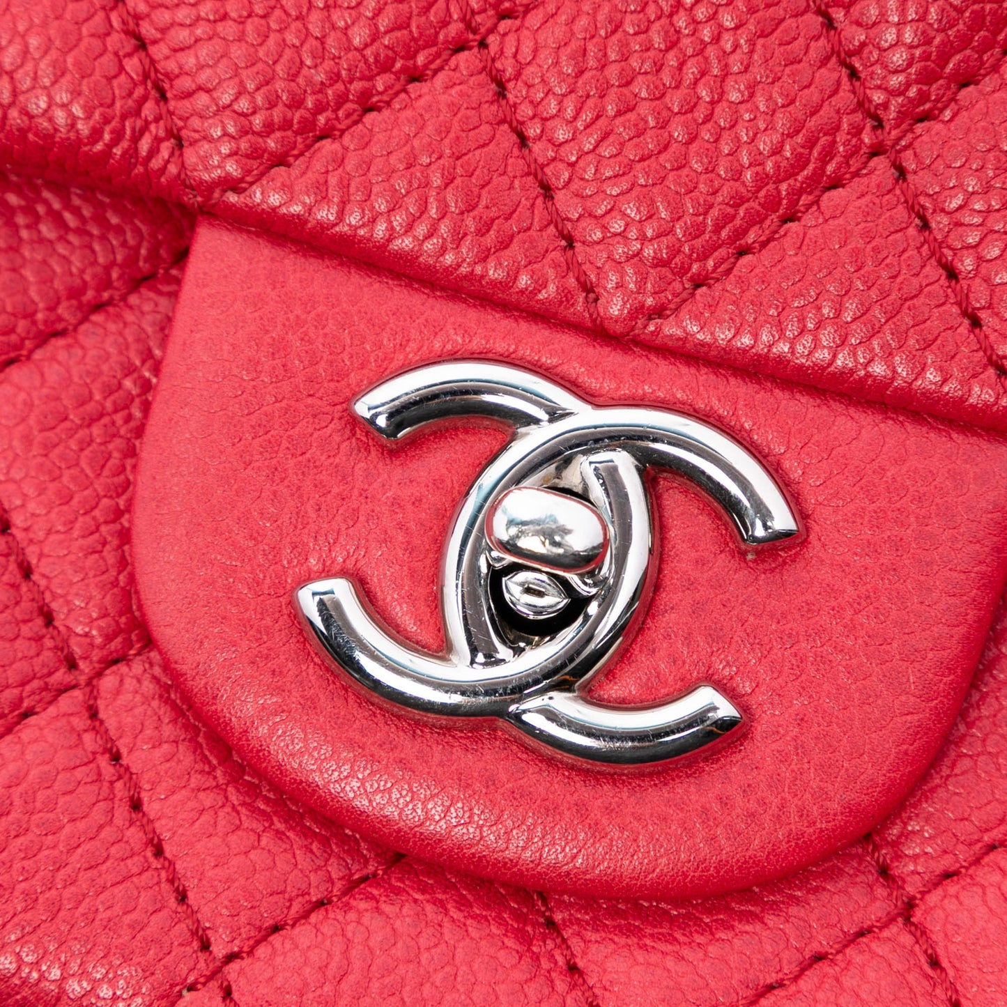 Chanel Classic Caviar East West Single Flap