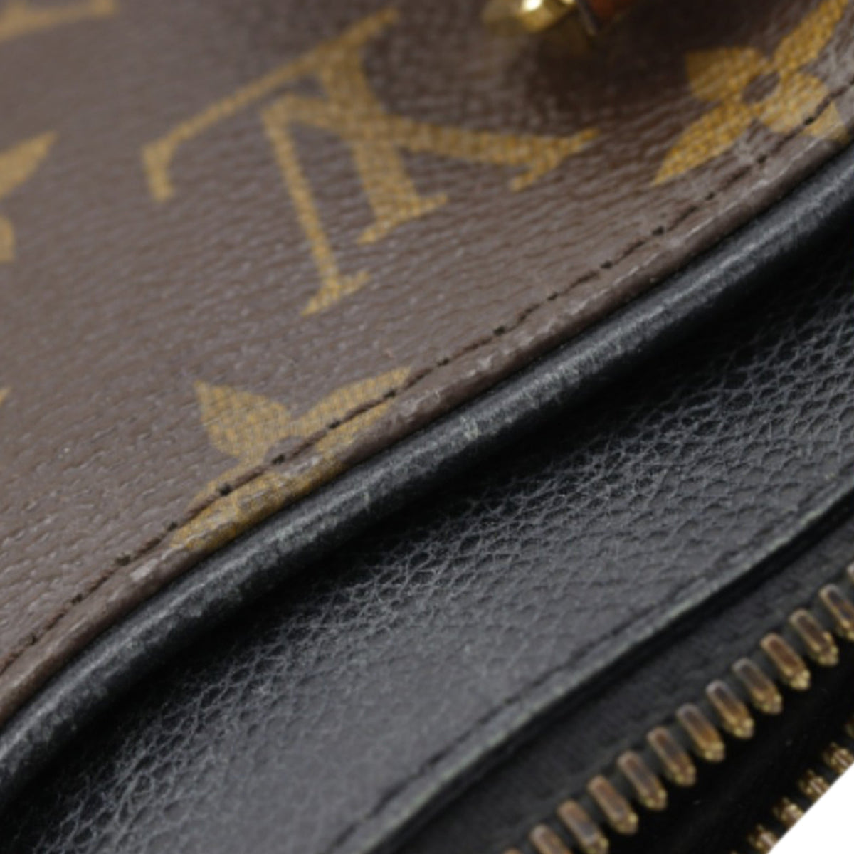 Louis Vuitton Monogram Pallas MM