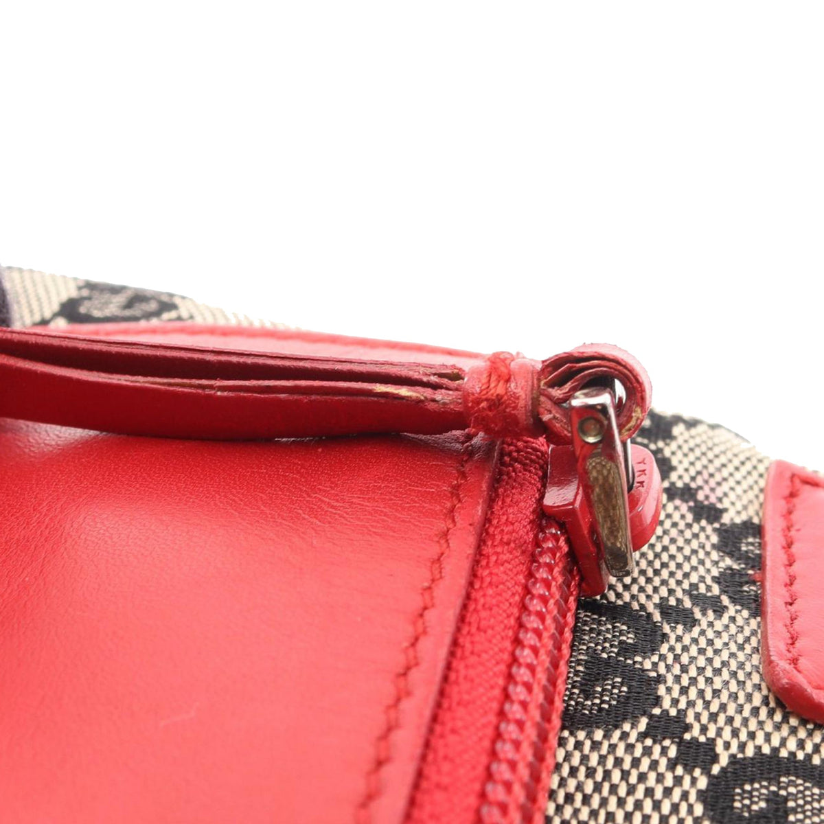 Gucci GG Canvas Shoulder Bag — Beige